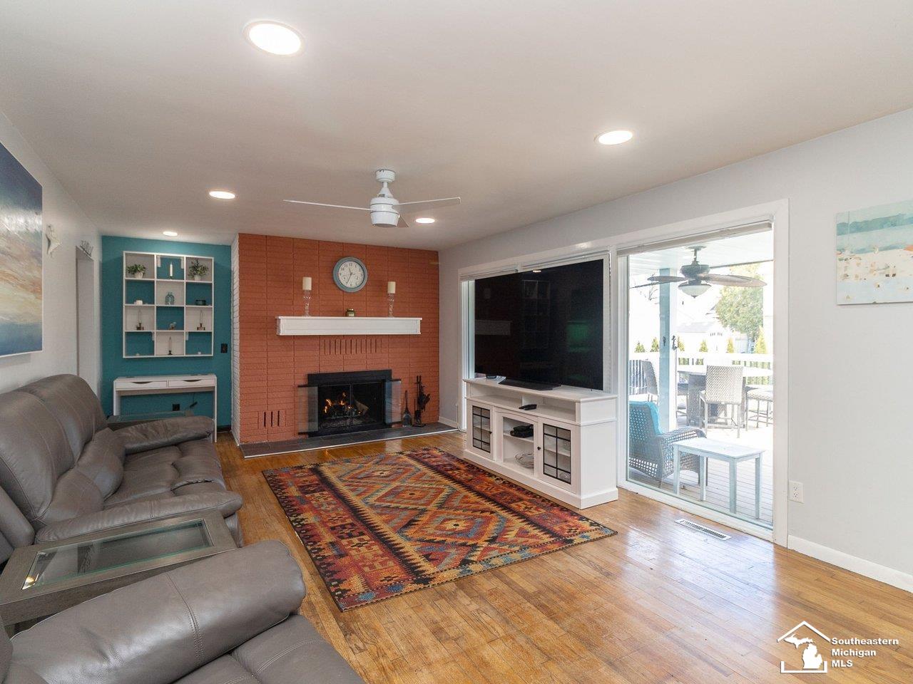 6368 Avenue D Avenue, La Salle, MI, 48145