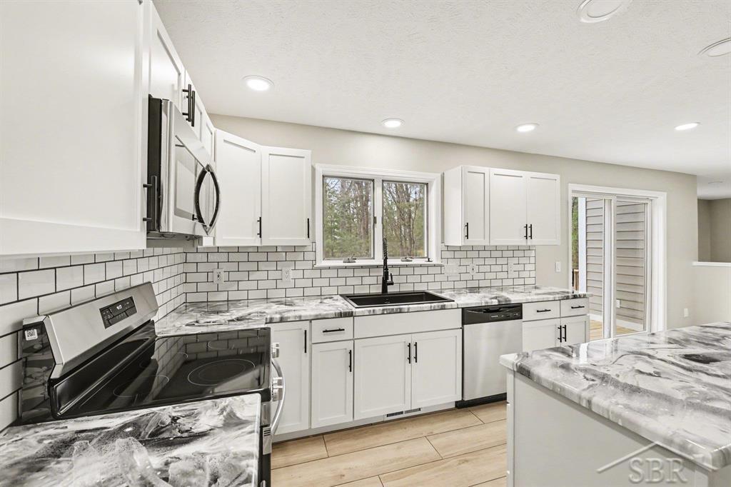 3854 Village Circle Drive, Traverse City, MI, 49686