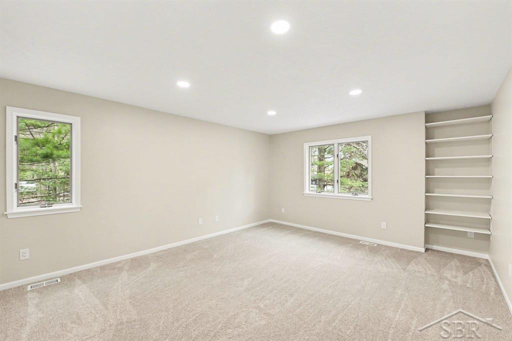 3854 Village Circle Drive, Traverse City, MI, 49686