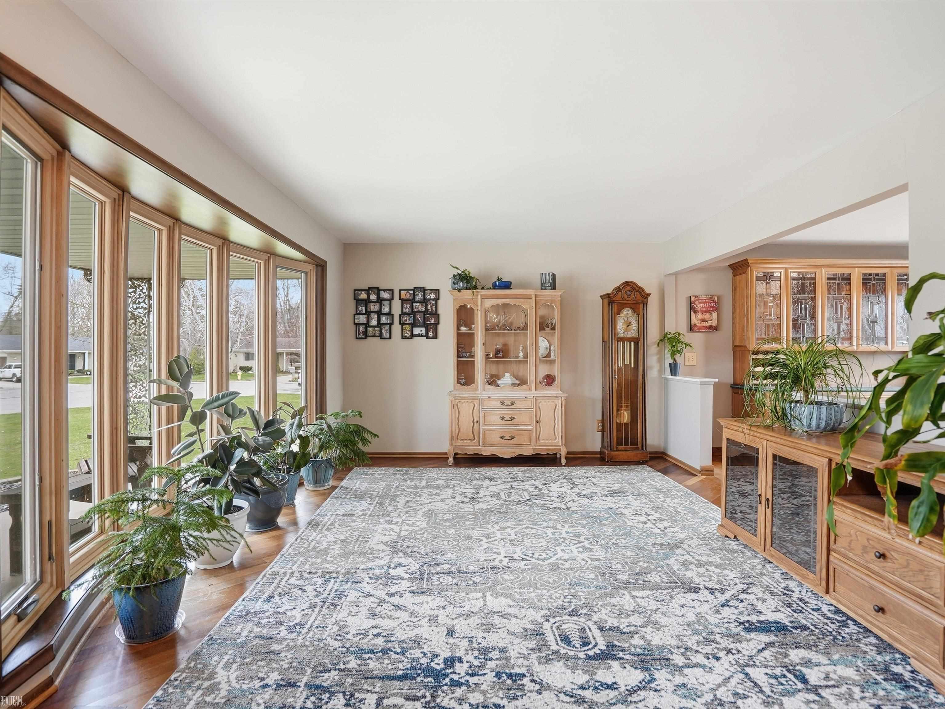 20145 Scarlet Court, Clinton Township, MI, 48036