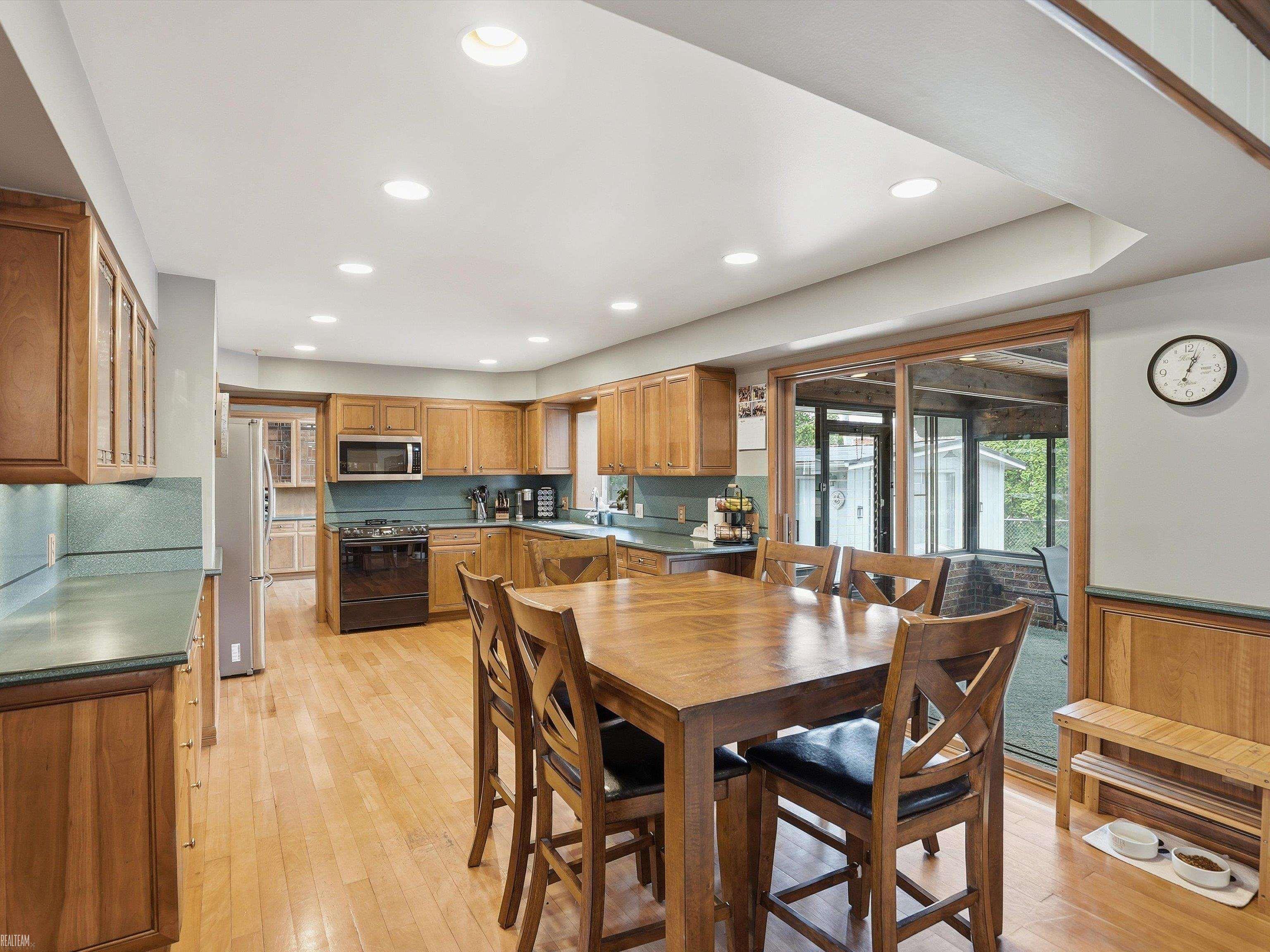 20145 Scarlet Court, Clinton Township, MI, 48036