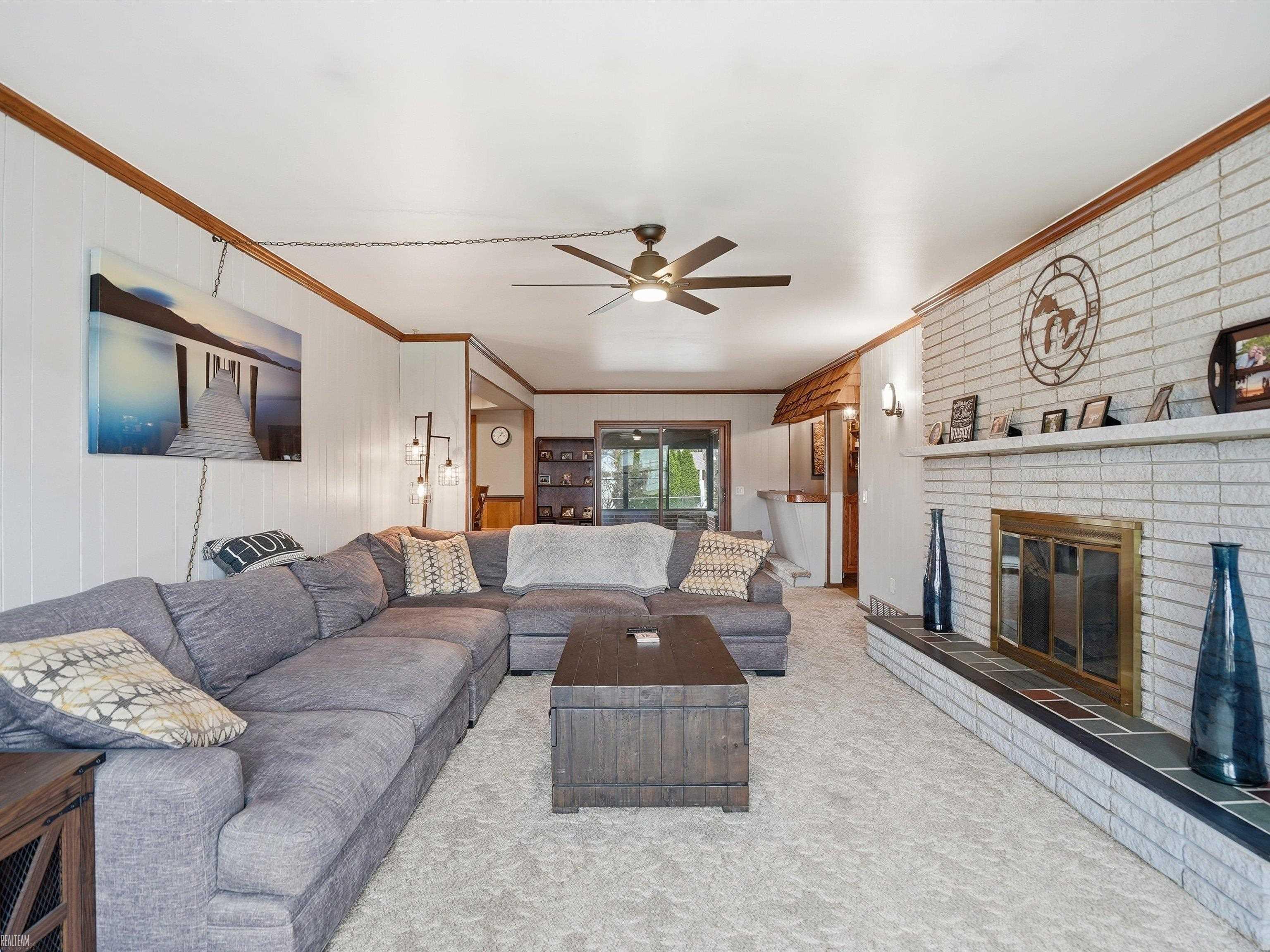 20145 Scarlet Court, Clinton Township, MI, 48036