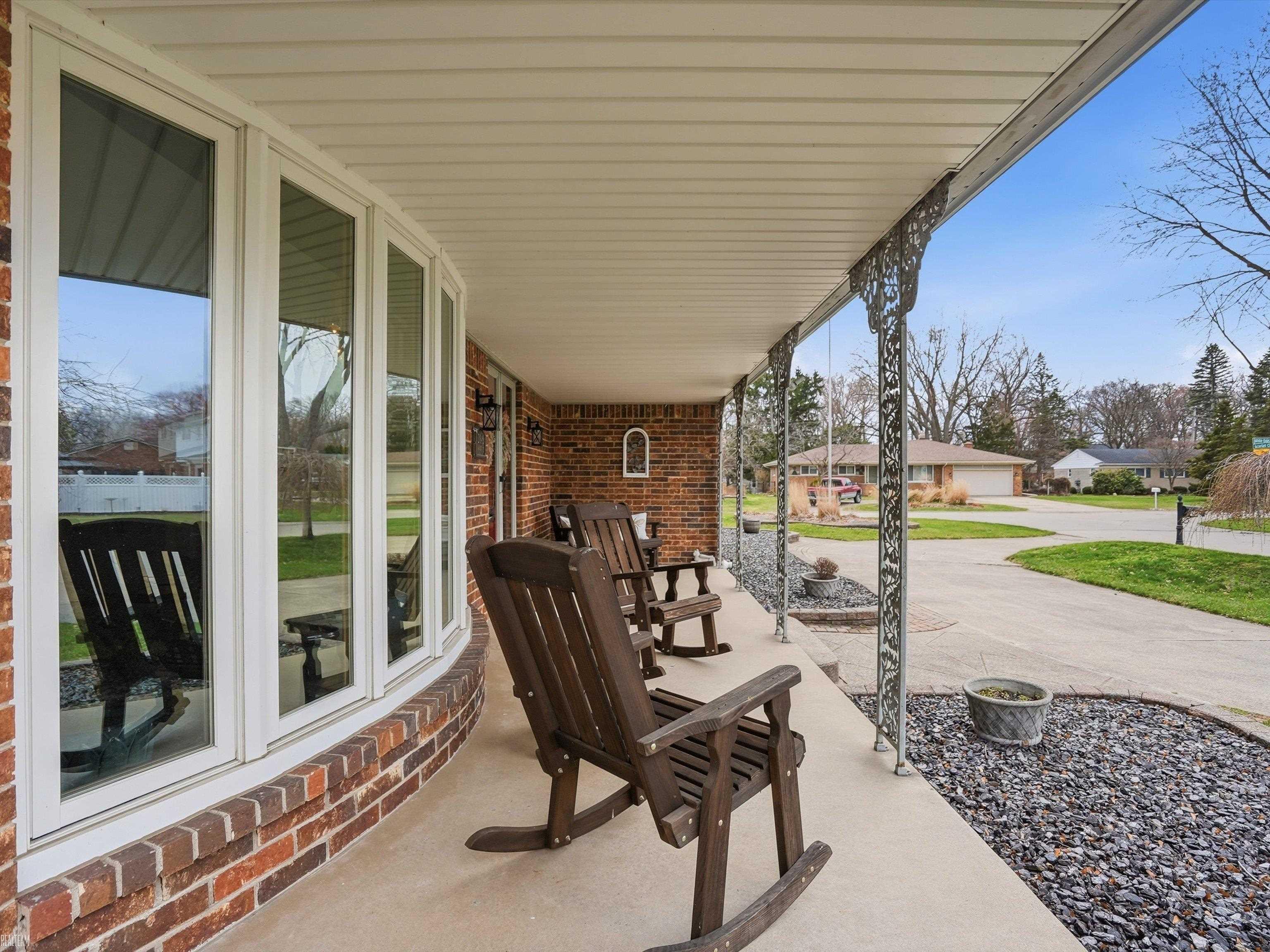 20145 Scarlet Court, Clinton Township, MI, 48036