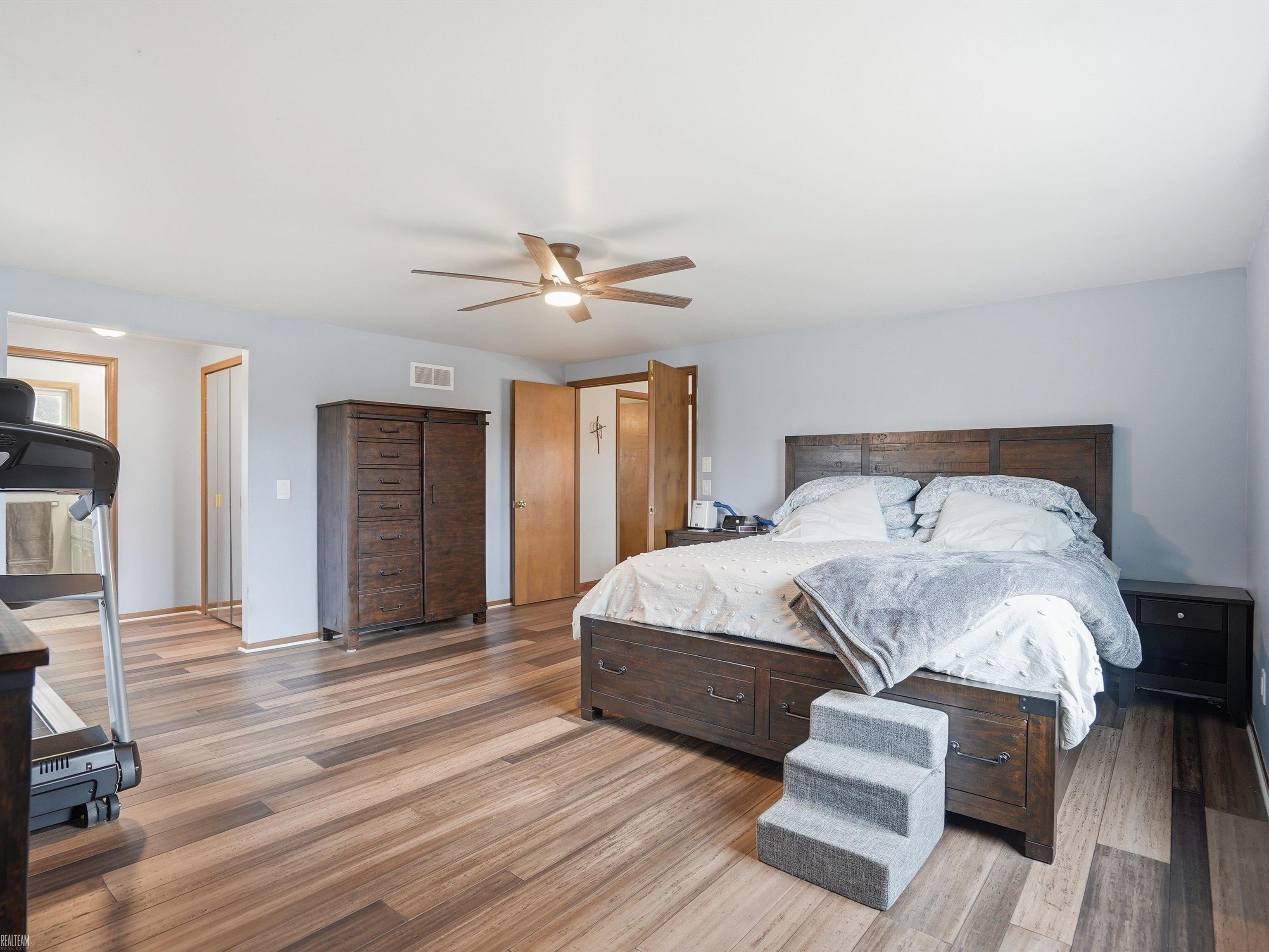 20145 Scarlet Court, Clinton Township, MI, 48036