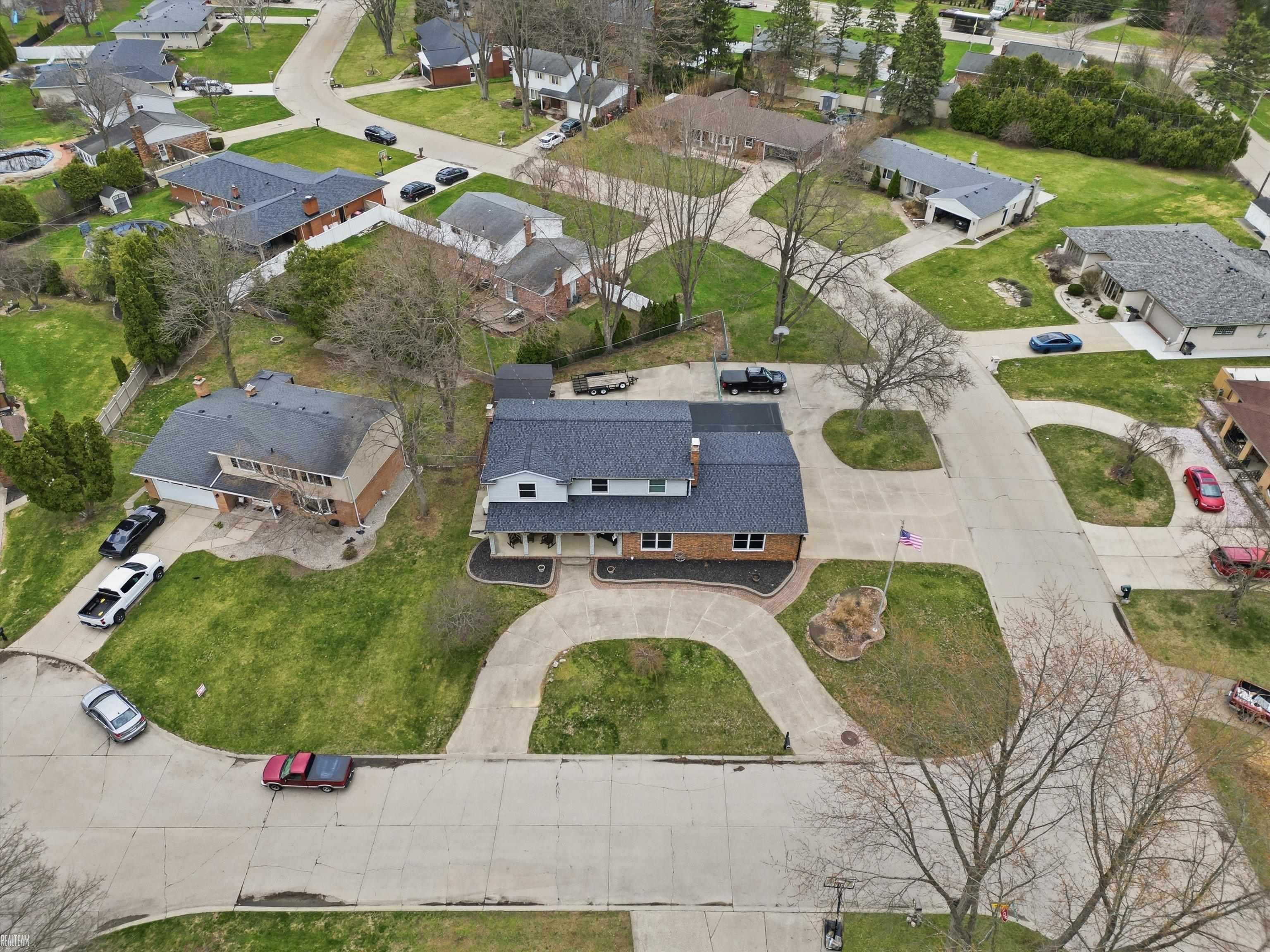 20145 Scarlet Court, Clinton Township, MI, 48036