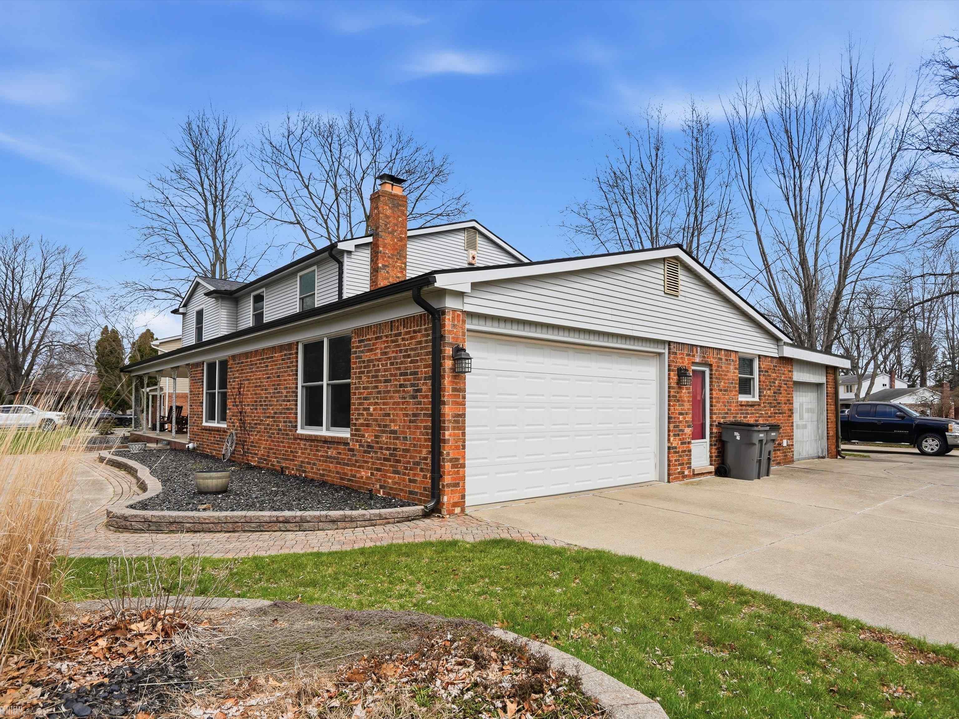 20145 Scarlet Court, Clinton Township, MI, 48036