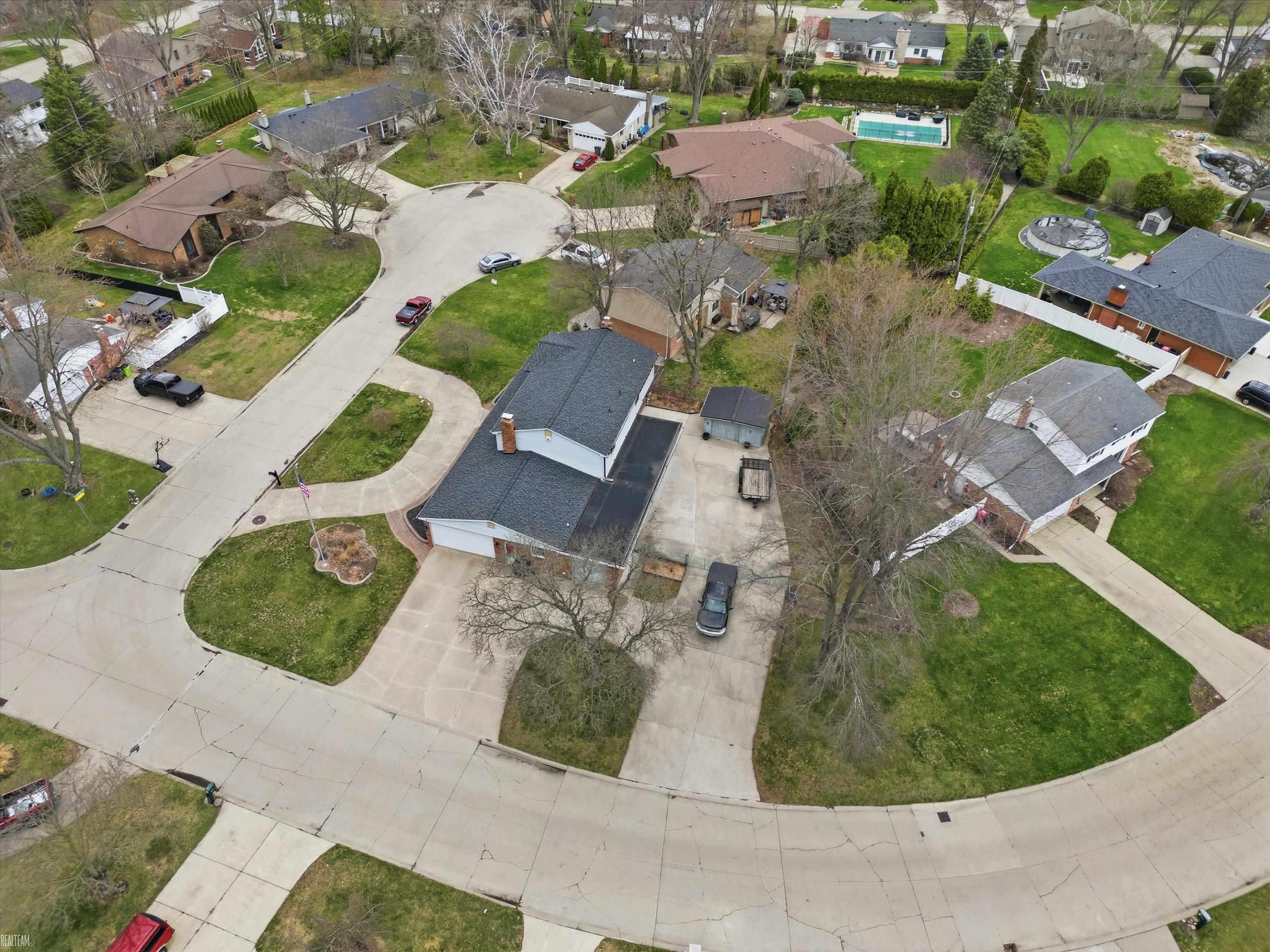 20145 Scarlet Court, Clinton Township, MI, 48036