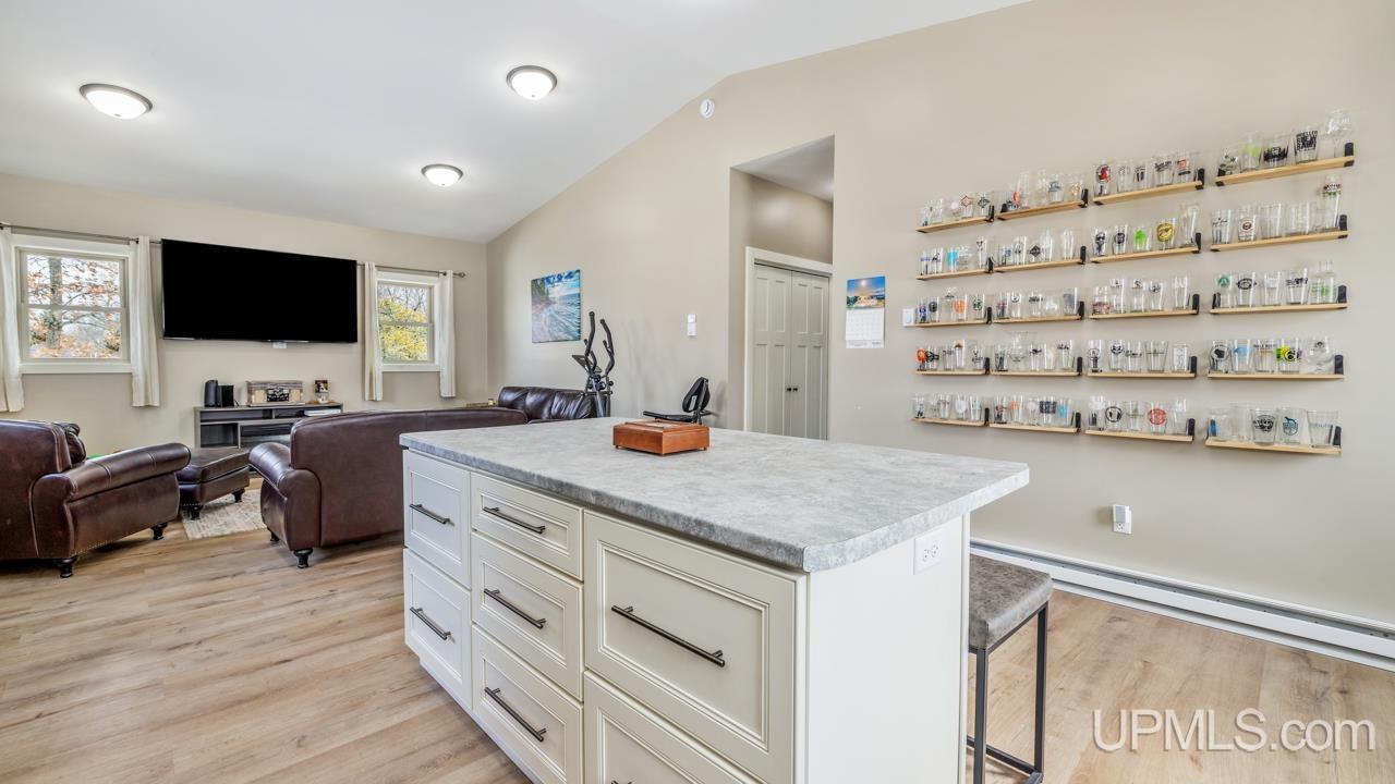 15 Wintergreen Circle, Gladstone, MI, 49837