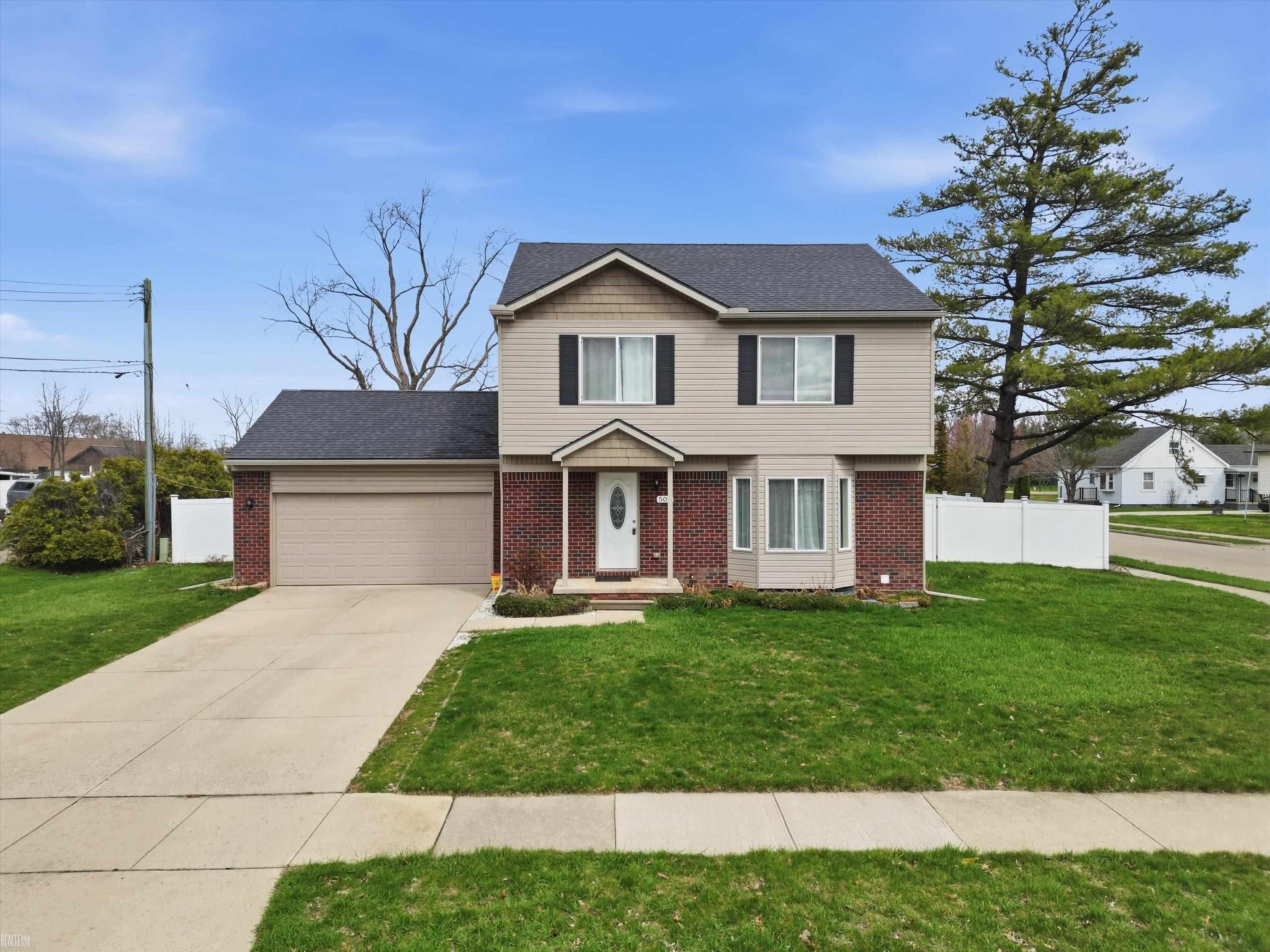 506 W Woodside Avenue, Madison Heights, MI, 48071