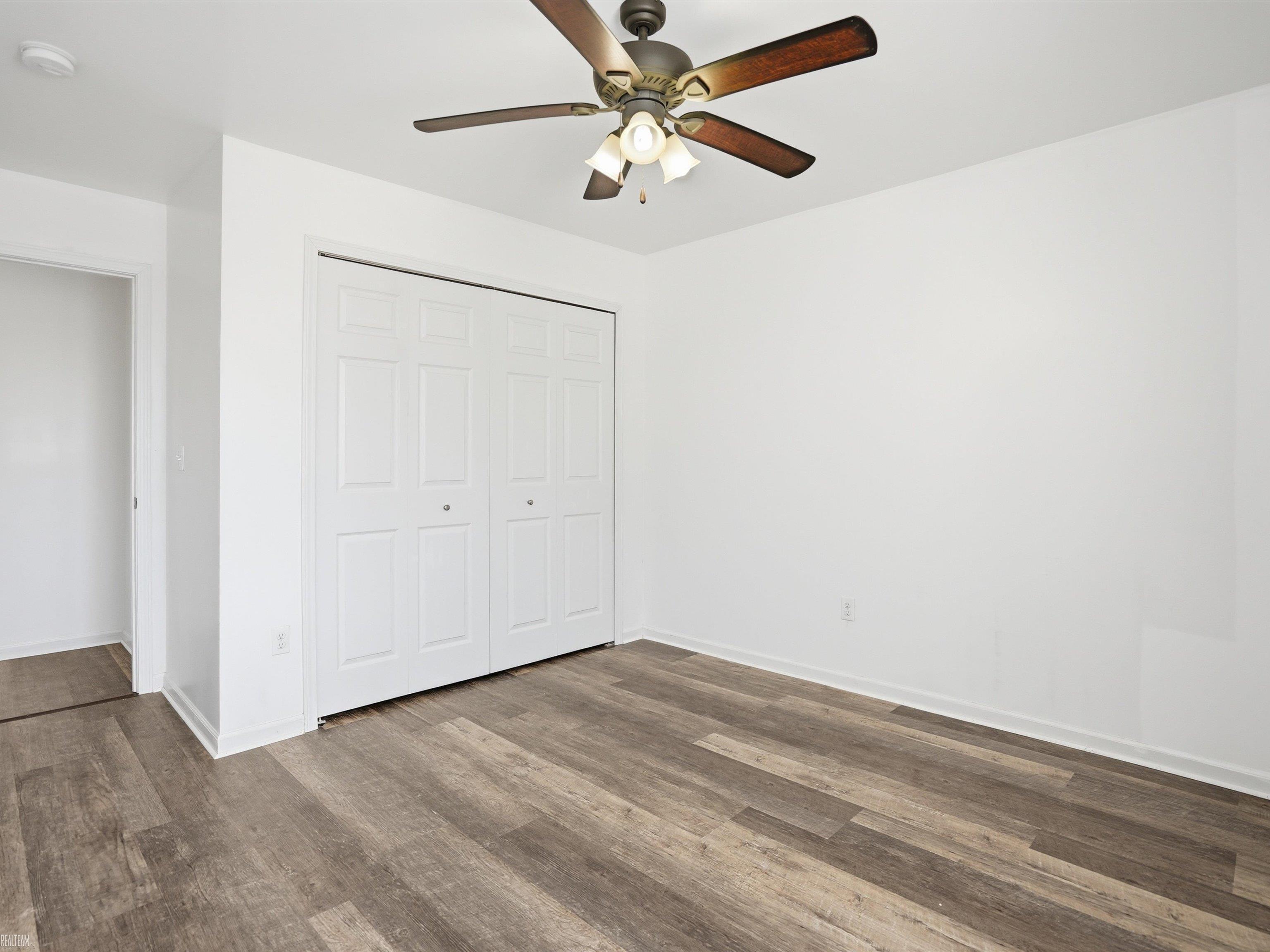 506 W Woodside Avenue, Madison Heights, MI, 48071