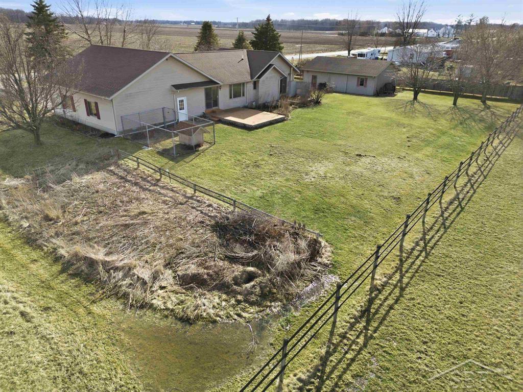 2082 W Parish Road, Midland, MI, 48642