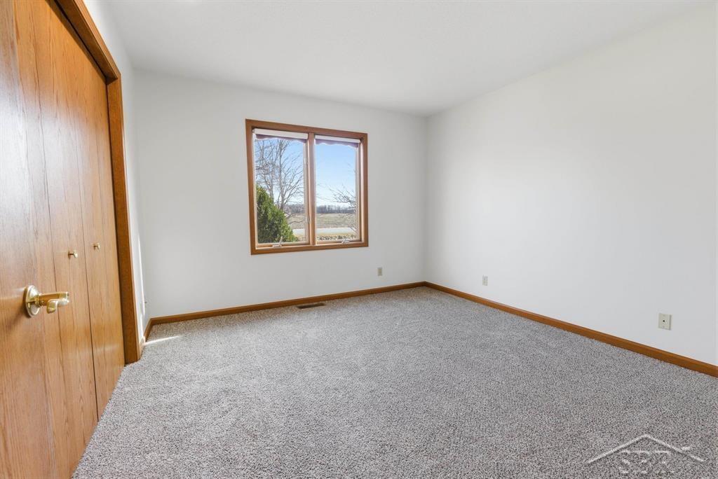 2082 W Parish Road, Midland, MI, 48642