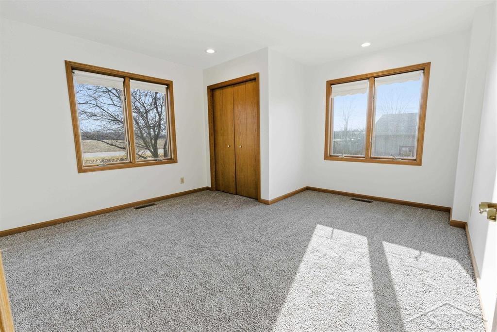 2082 W Parish Road, Midland, MI, 48642