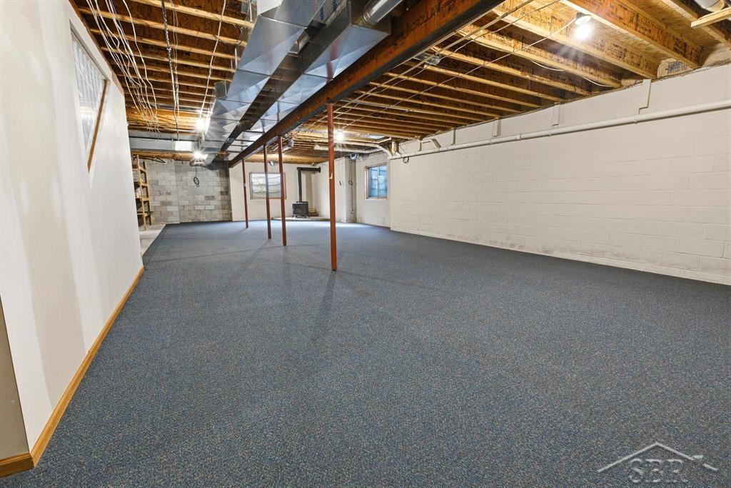 2082 W Parish Road, Midland, MI, 48642