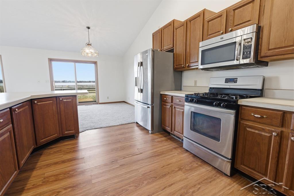 2082 W Parish Road, Midland, MI, 48642