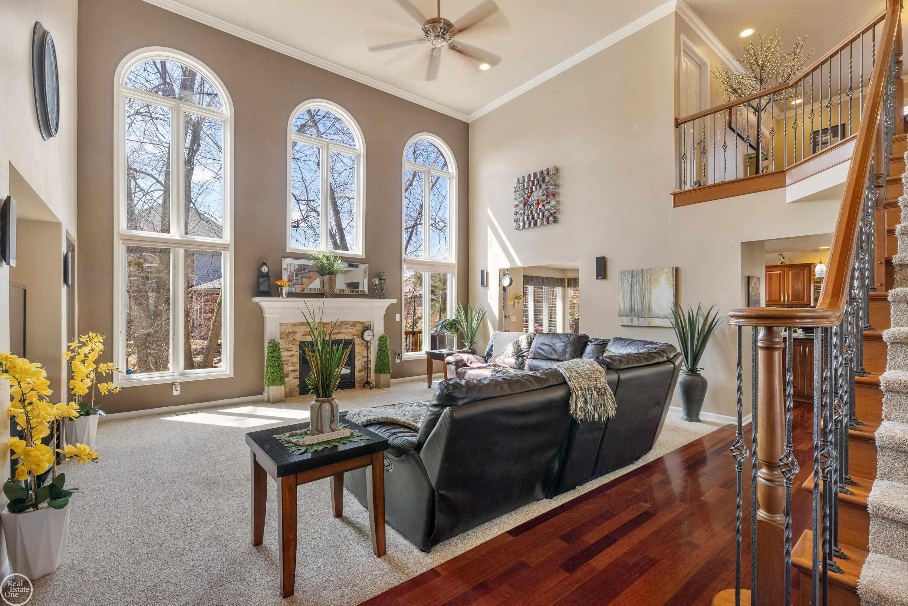 28014 Ashland Avenue, Harrison Twp, MI, 48045