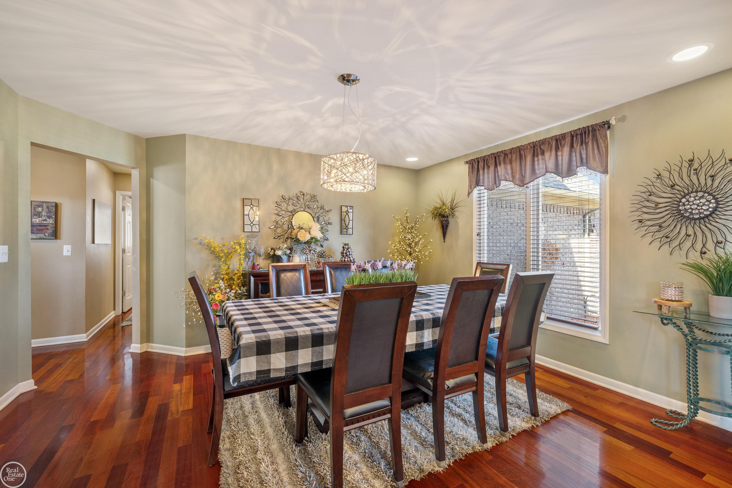 28014 Ashland Avenue, Harrison Twp, MI, 48045