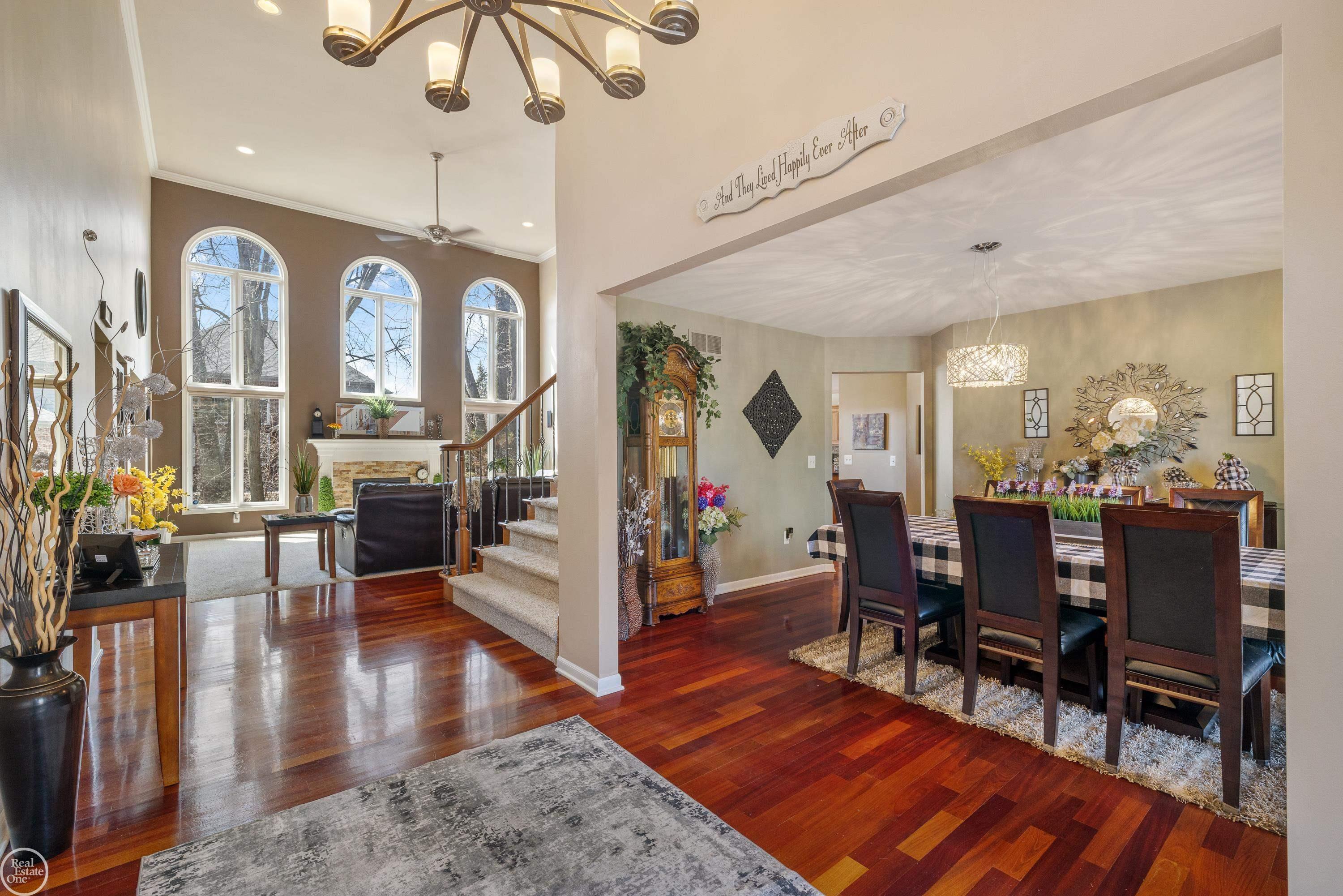 28014 Ashland Avenue, Harrison Twp, MI, 48045