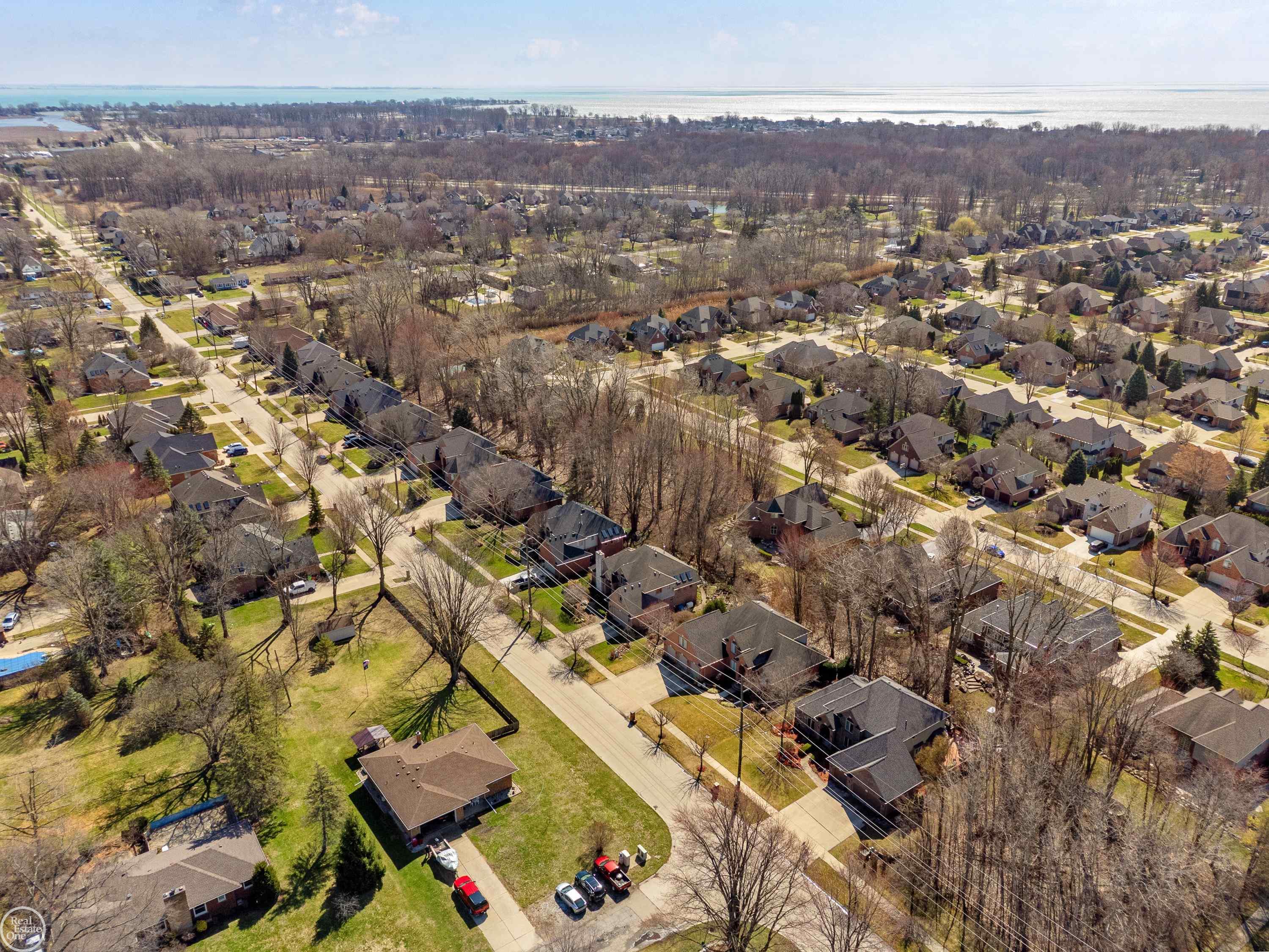 28014 Ashland Avenue, Harrison Twp, MI, 48045