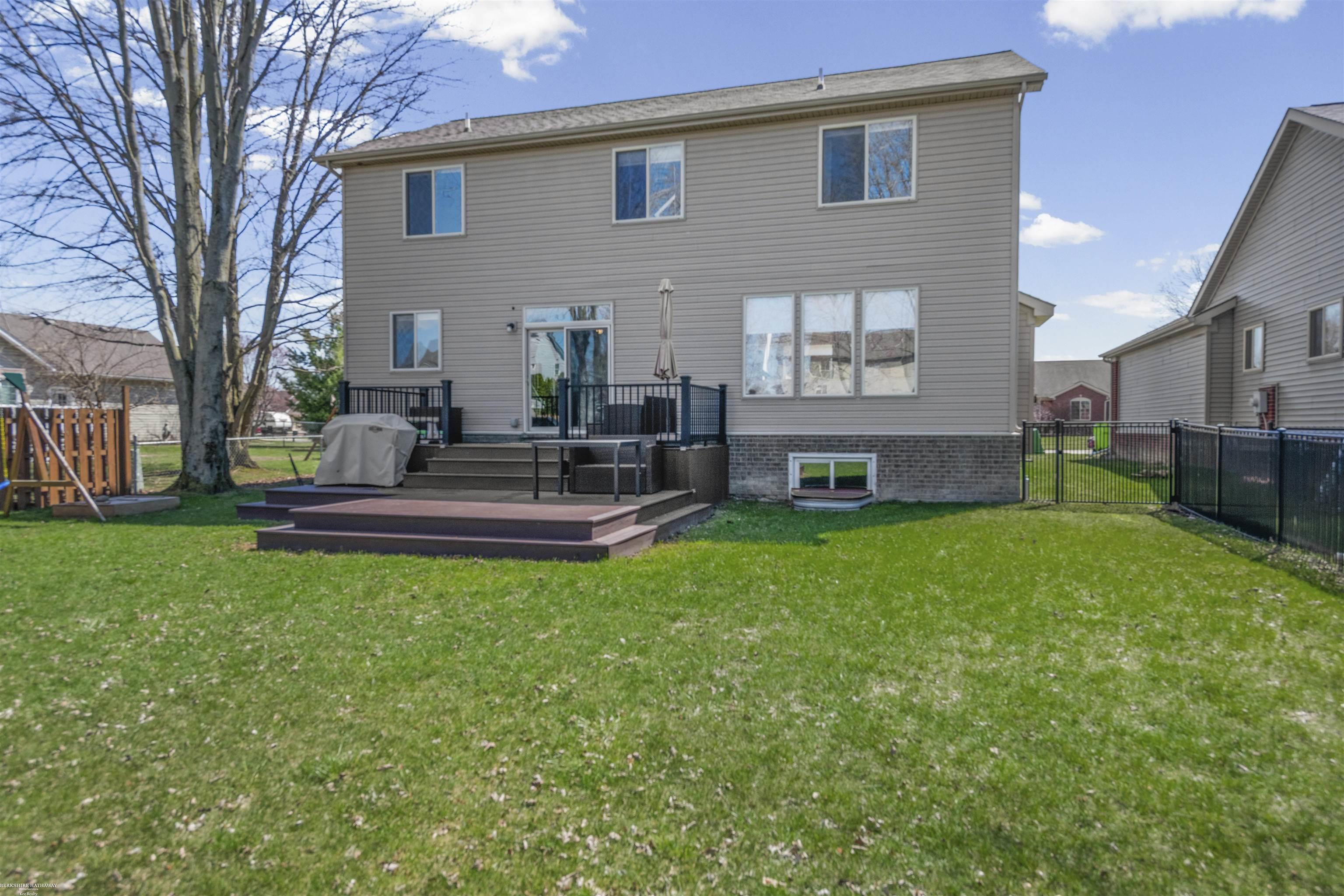 30359 Redford Drive, New Haven, MI, 48048