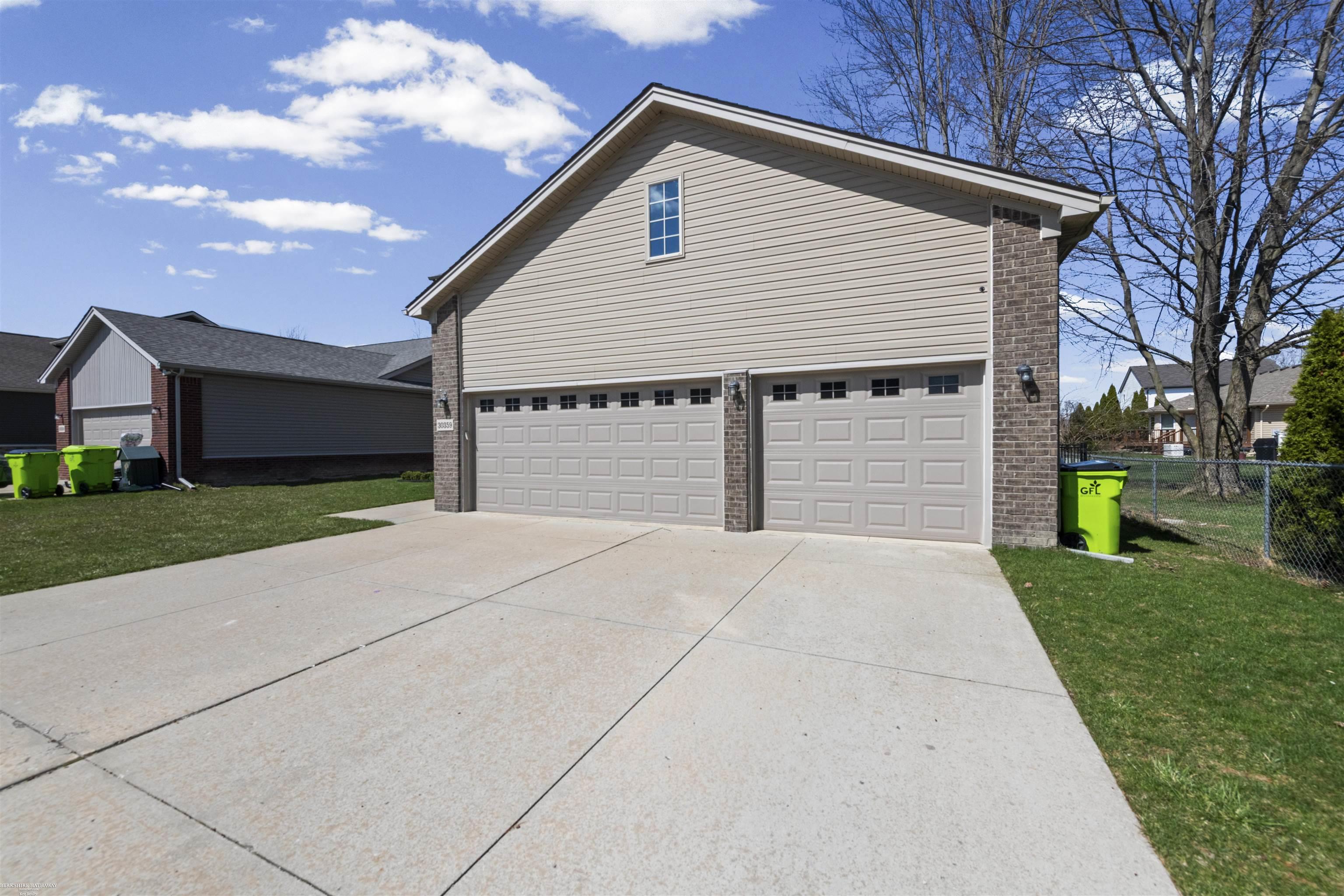 30359 Redford Drive, New Haven, MI, 48048