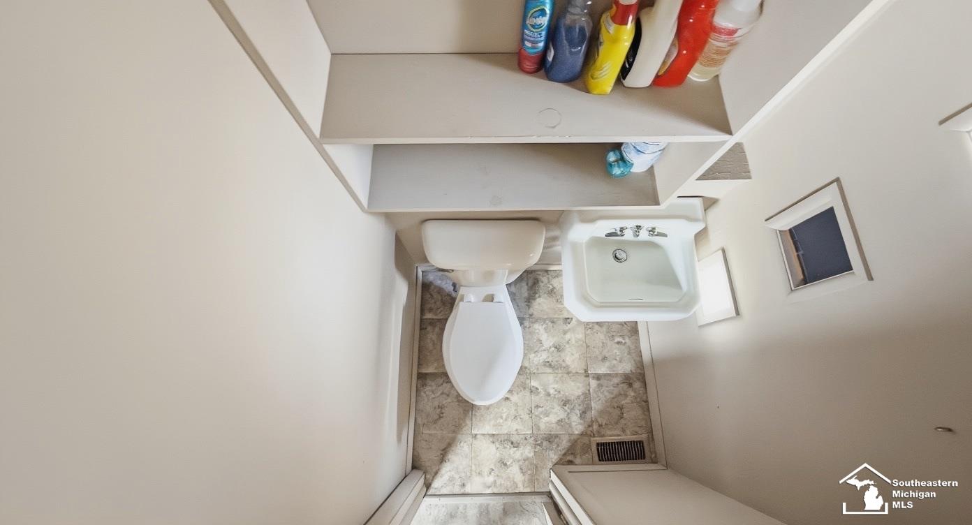 2658 Linda Drive, Monroe, MI, 48162