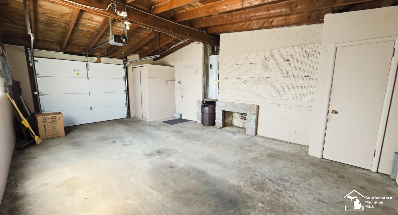 2658 Linda Drive, Monroe, MI, 48162