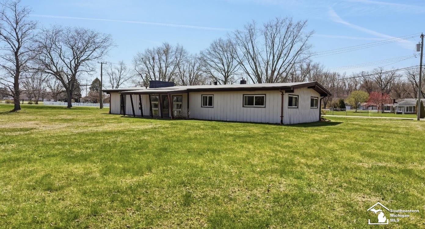 2658 Linda Drive, Monroe, MI, 48162