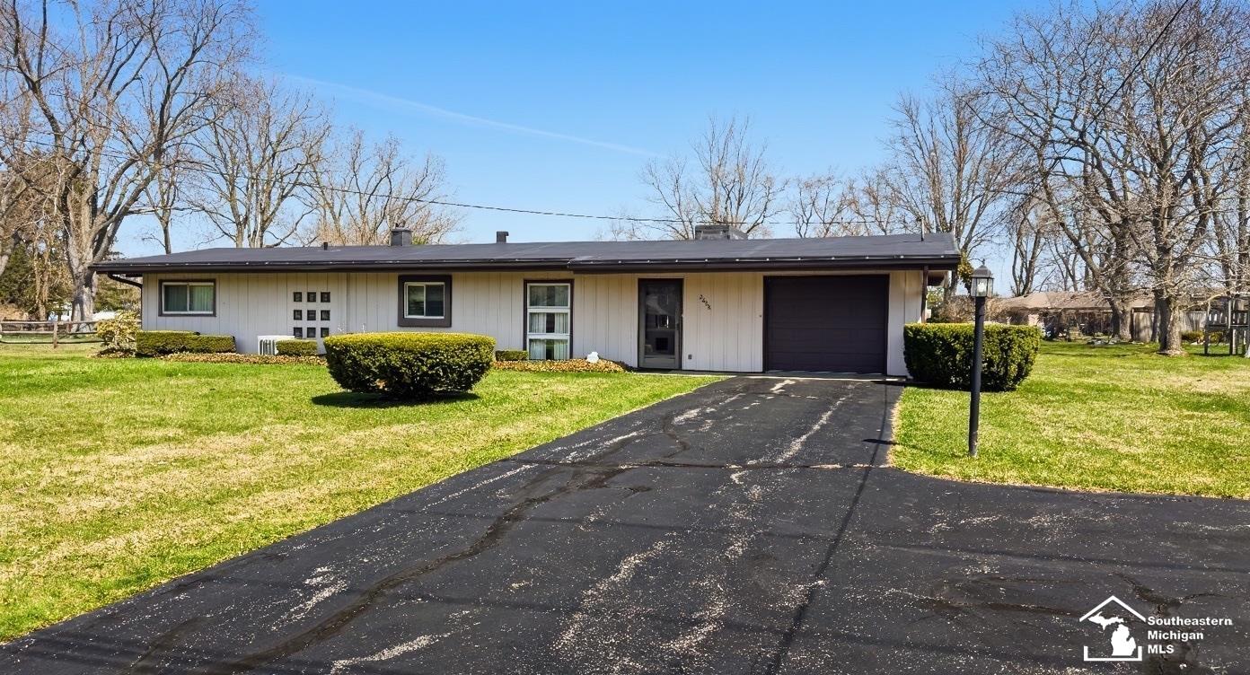 2658 Linda Drive, Monroe, MI, 48162