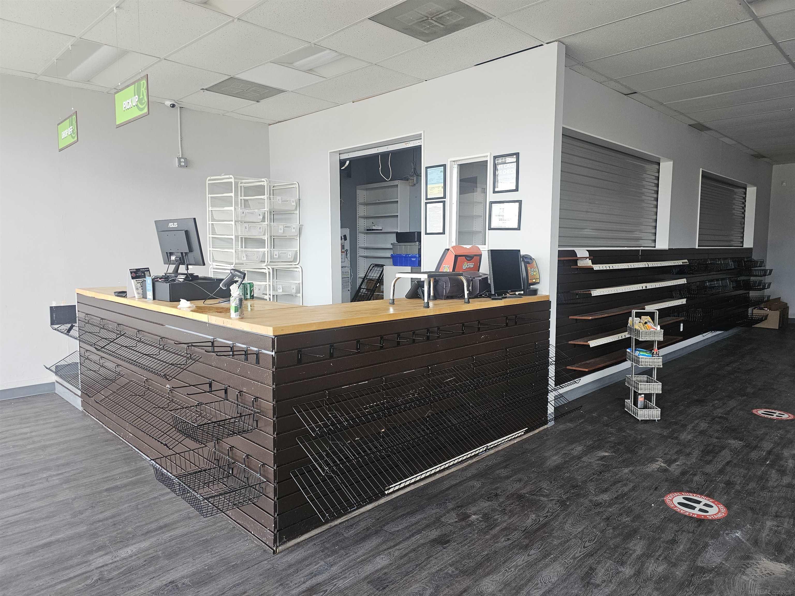 14976 10 Mile Road, Eastpointe, MI, 48021