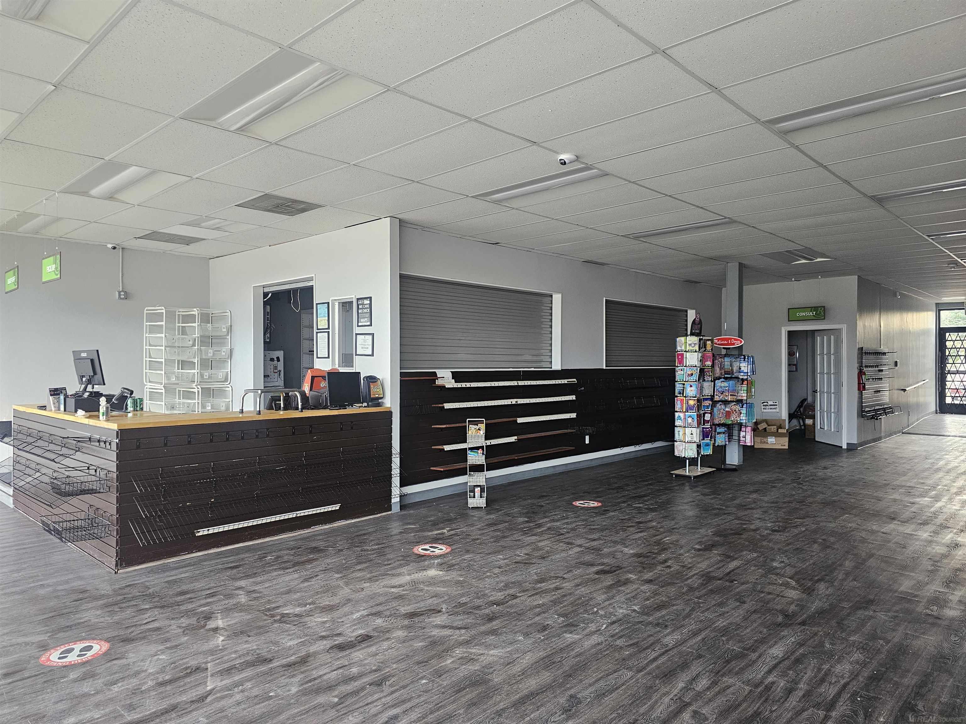 14976 10 Mile Road, Eastpointe, MI, 48021