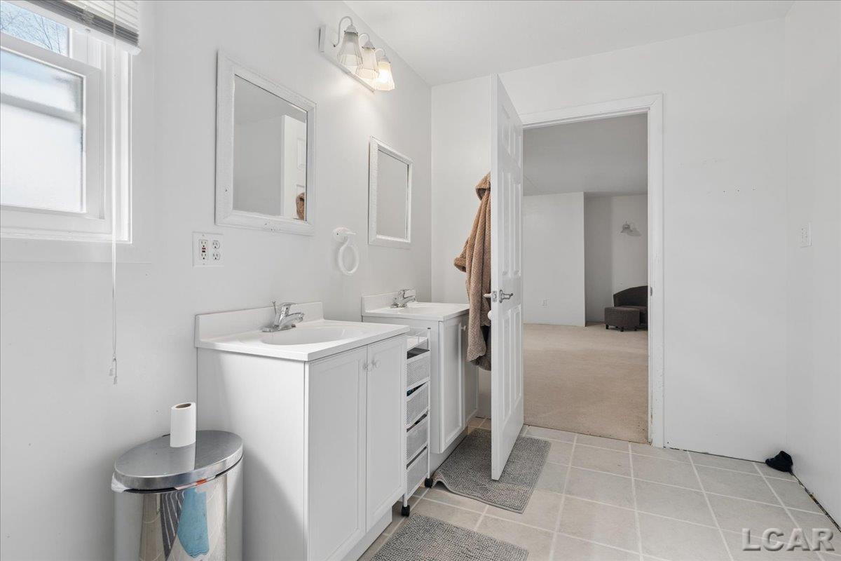 264 Normandy Drive, Onsted, MI, 49265