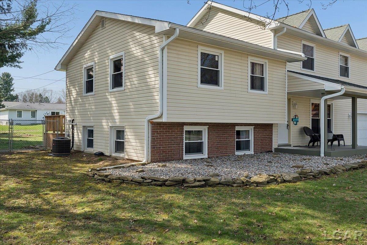 264 Normandy Drive, Onsted, MI, 49265