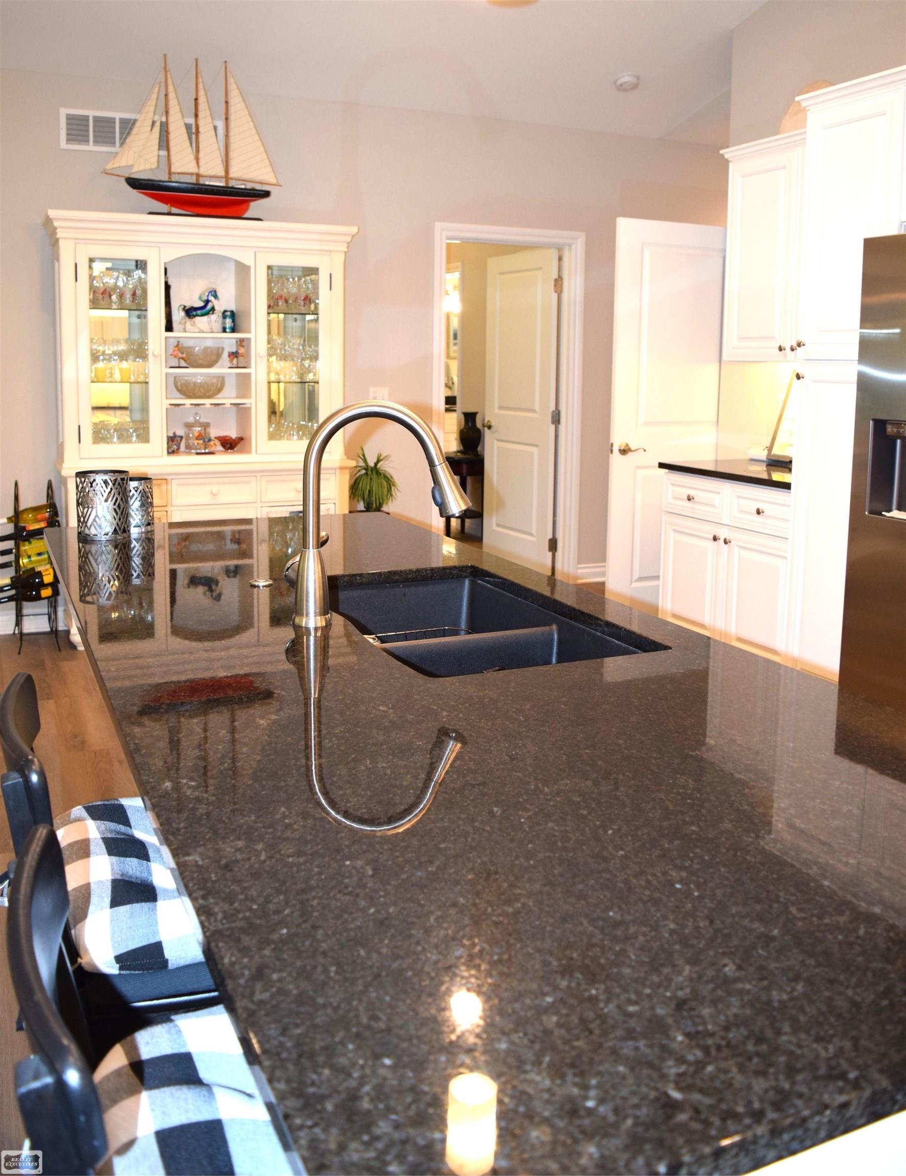 47043 Brookview Drive, New Baltimore, MI, 48047