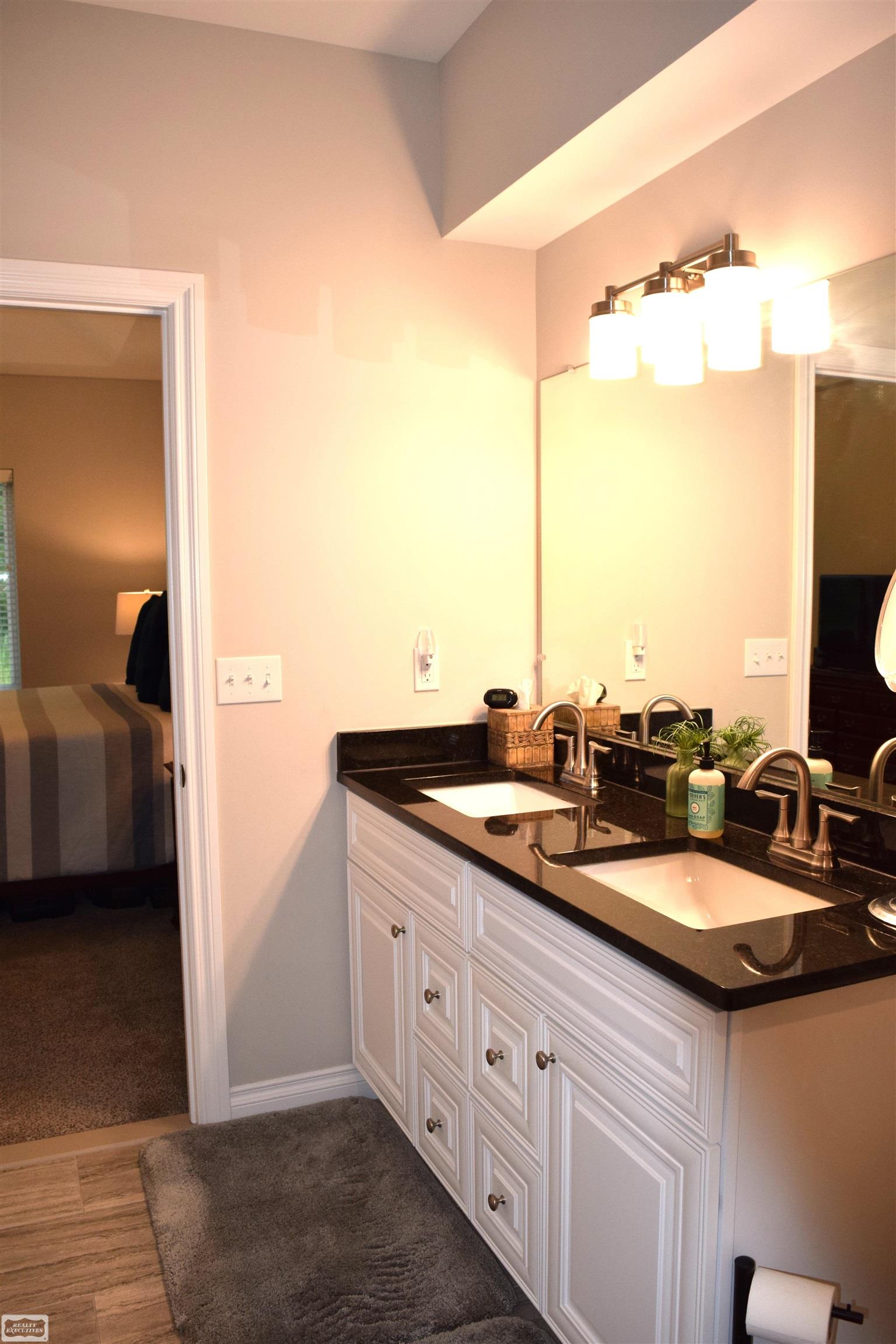 47043 Brookview Drive, New Baltimore, MI, 48047