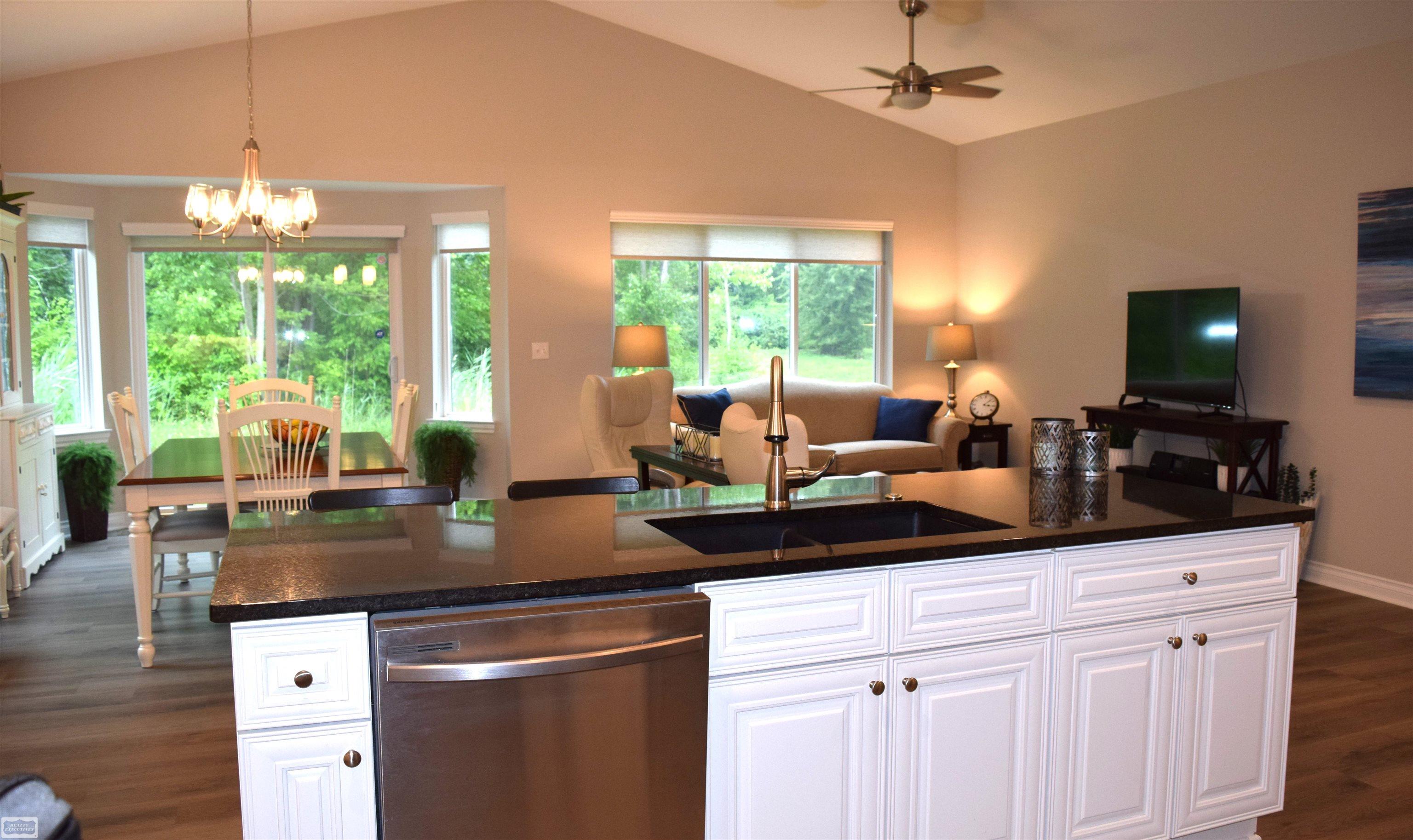 47043 Brookview Drive, New Baltimore, MI, 48047