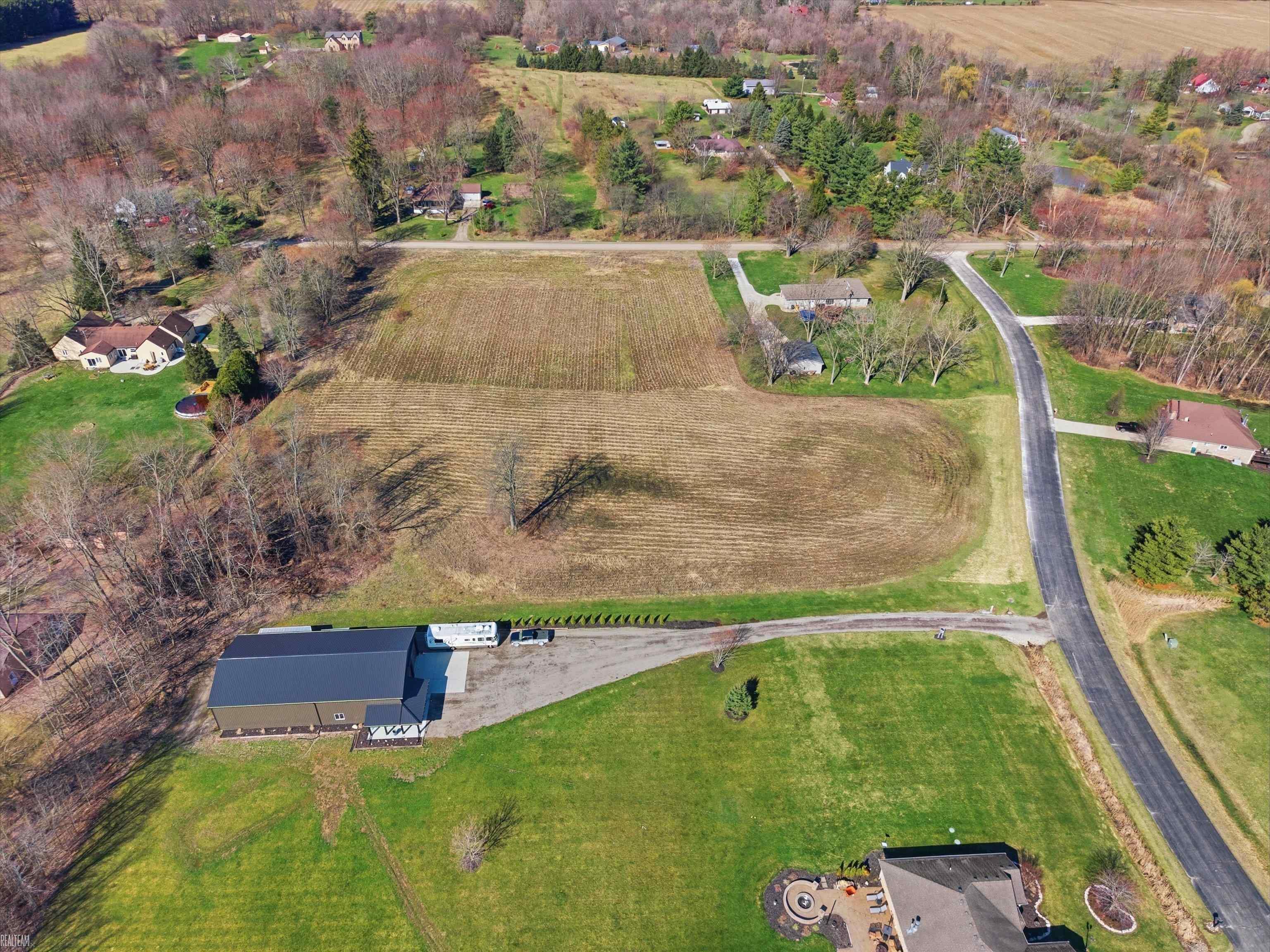 7036 Rea Lane photo 4