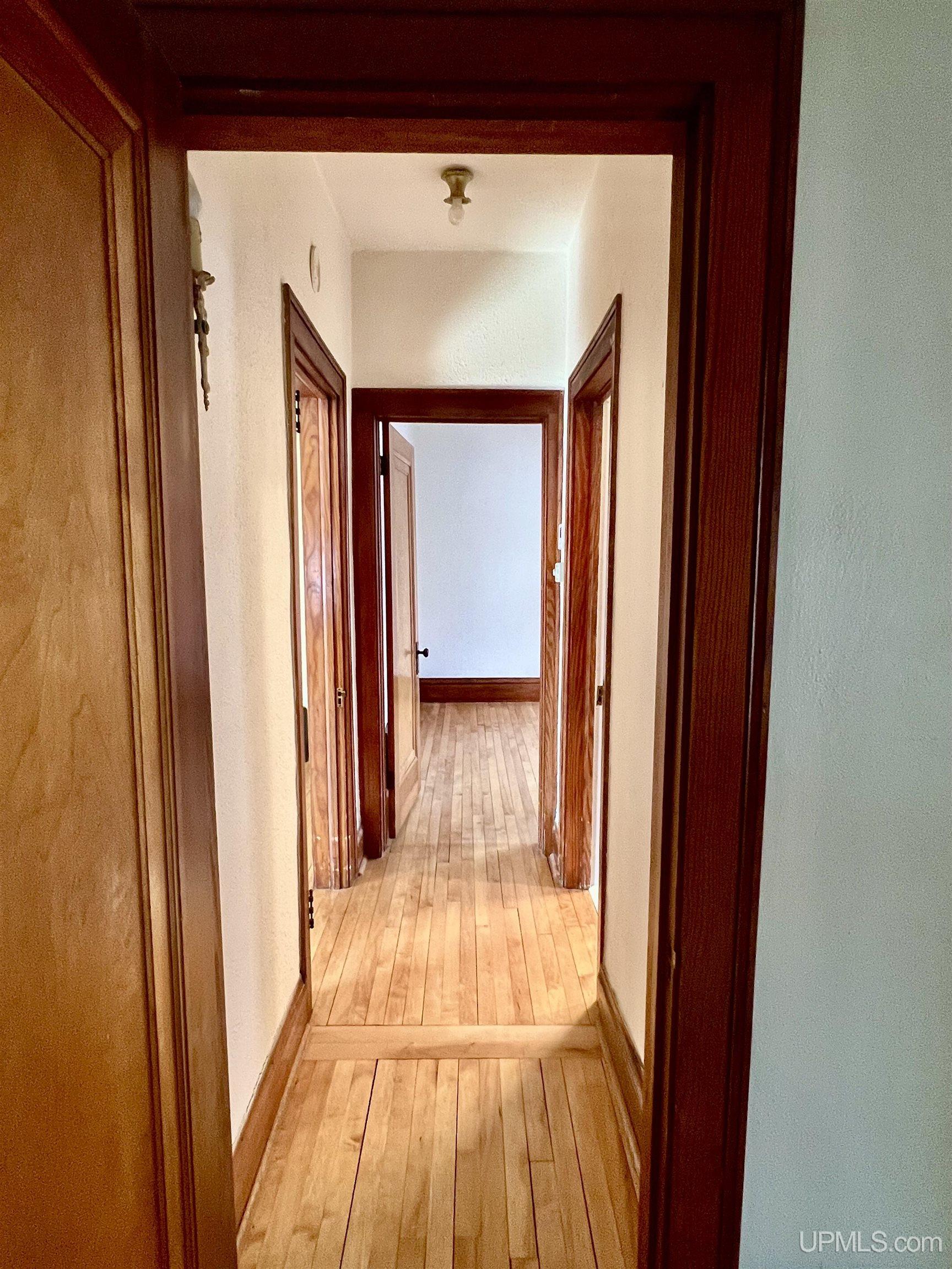 115 E College Avenue, Marquette, MI, 49855