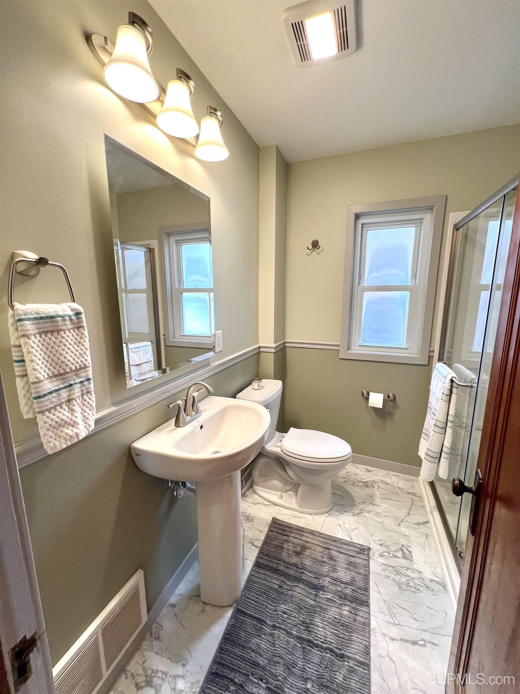 115 E College Avenue, Marquette, MI, 49855