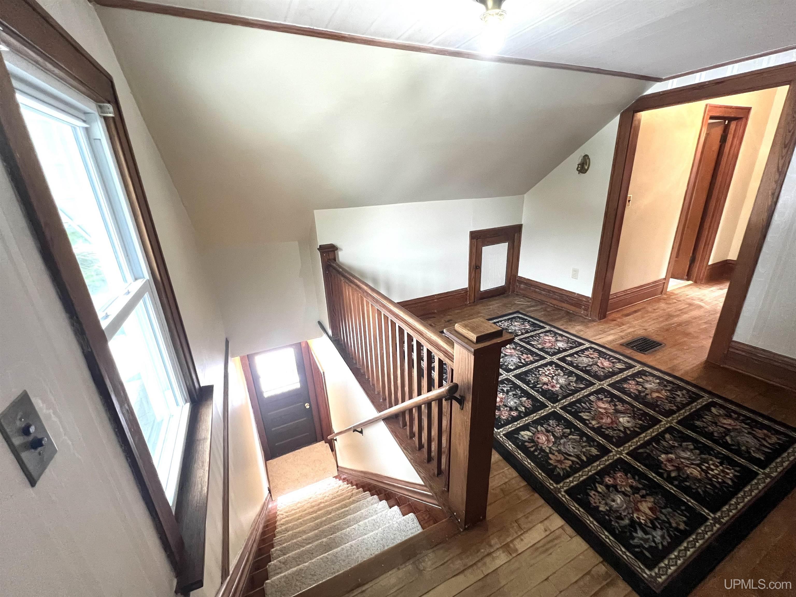 115 E College Avenue, Marquette, MI, 49855