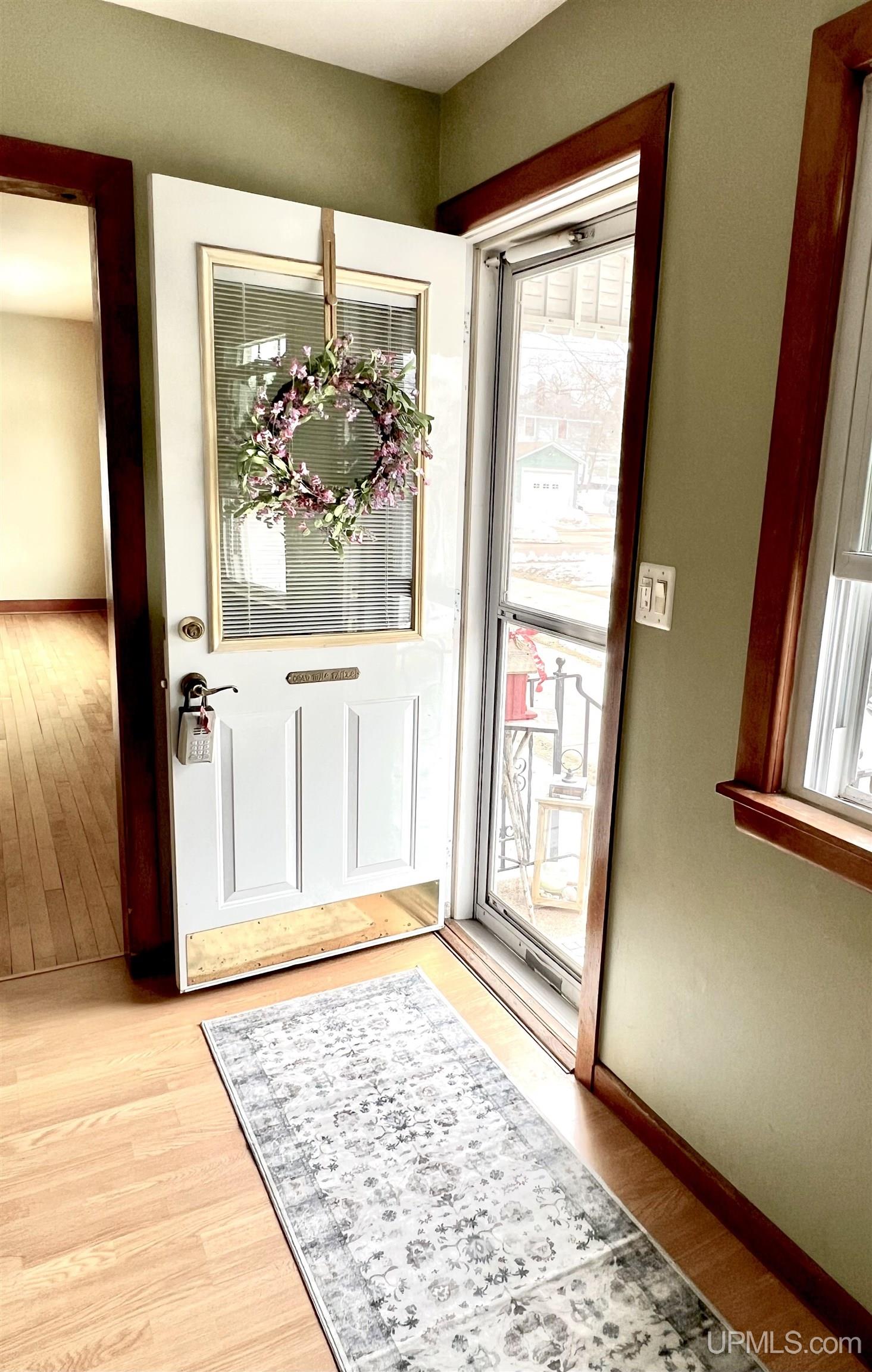 115 E College Avenue, Marquette, MI, 49855