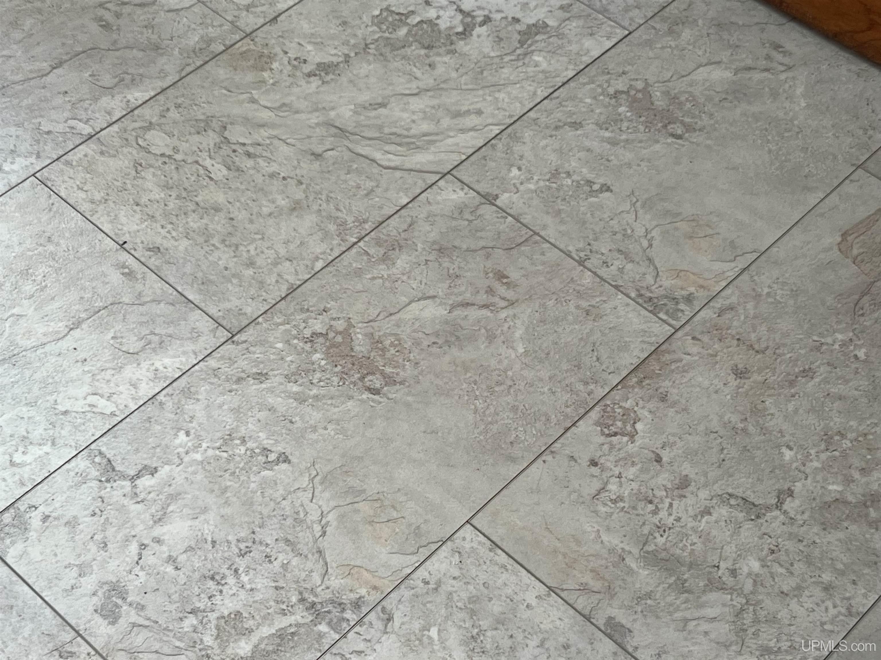 115 E College Avenue, Marquette, MI, 49855