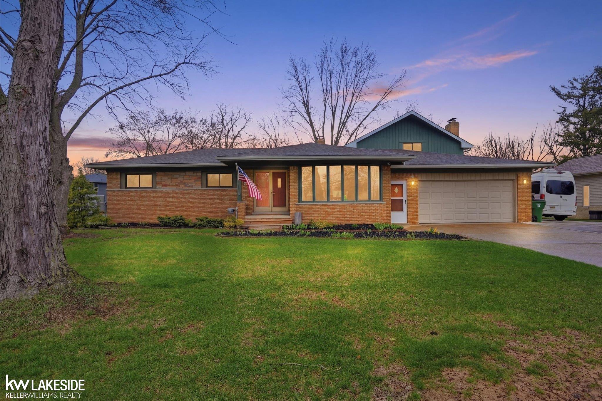 5669 Sandburn Avenue, Shelby Twp, MI, 48316