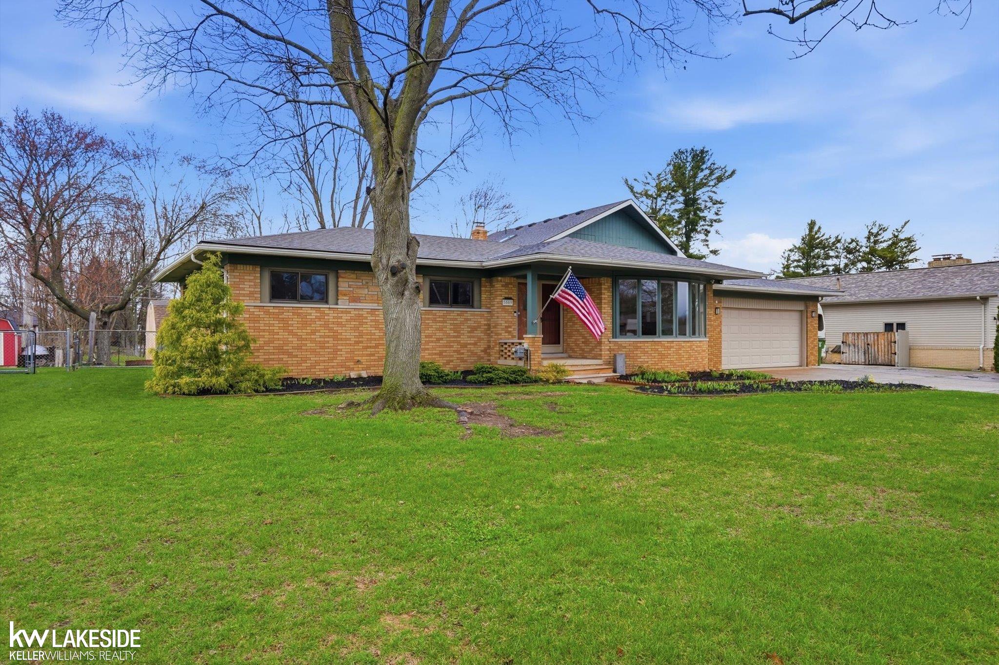 5669 Sandburn Avenue, Shelby Twp, MI, 48316