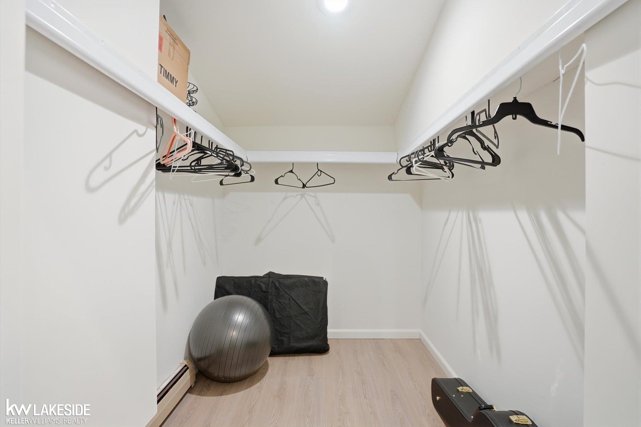 5669 Sandburn Avenue, Shelby Twp, MI, 48316