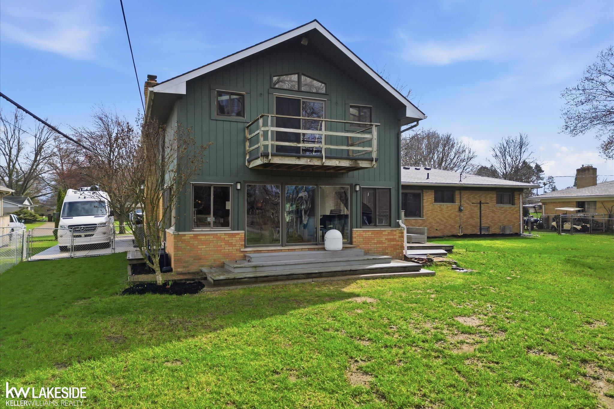 5669 Sandburn Avenue, Shelby Twp, MI, 48316