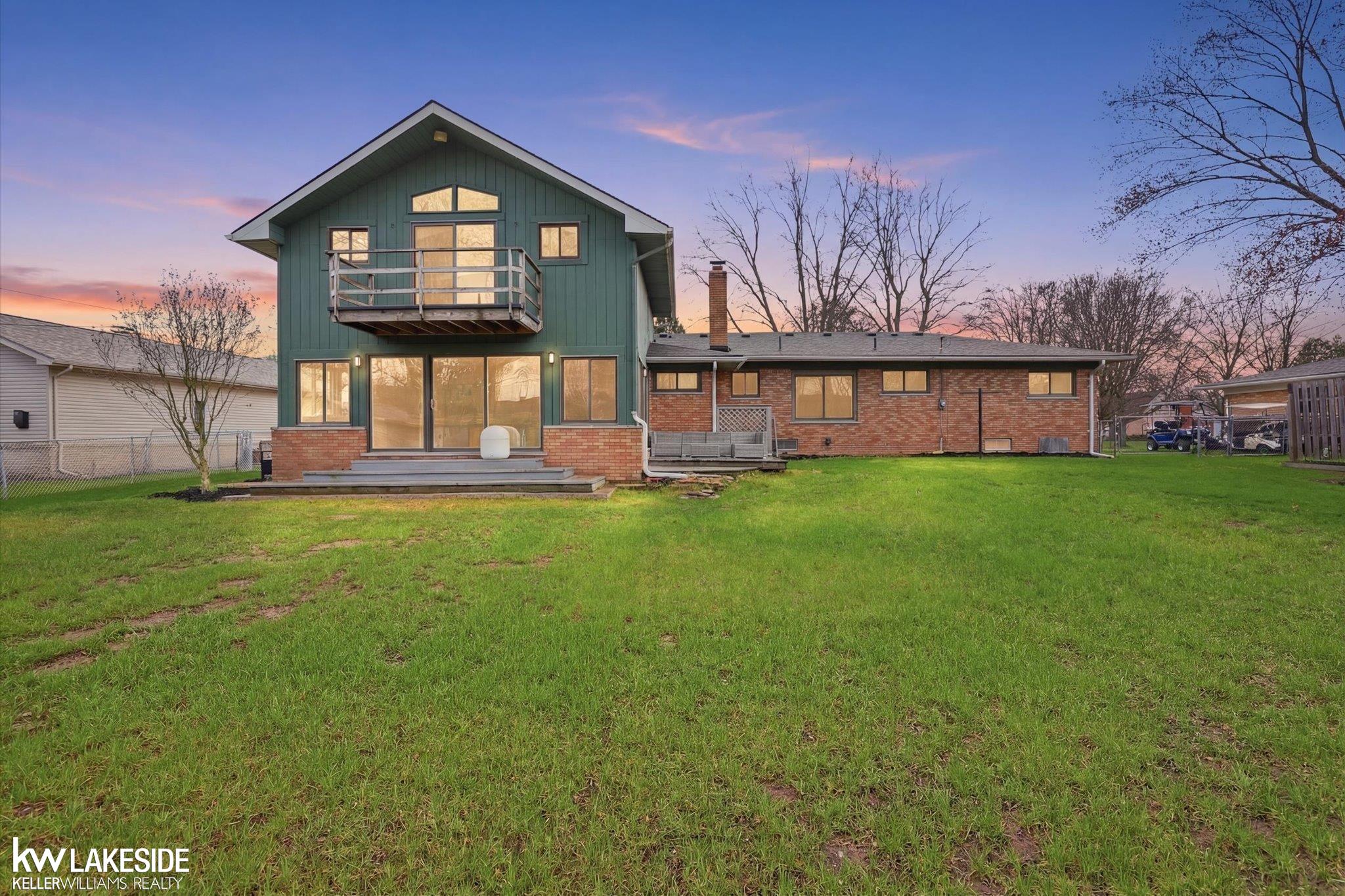 5669 Sandburn Avenue, Shelby Twp, MI, 48316