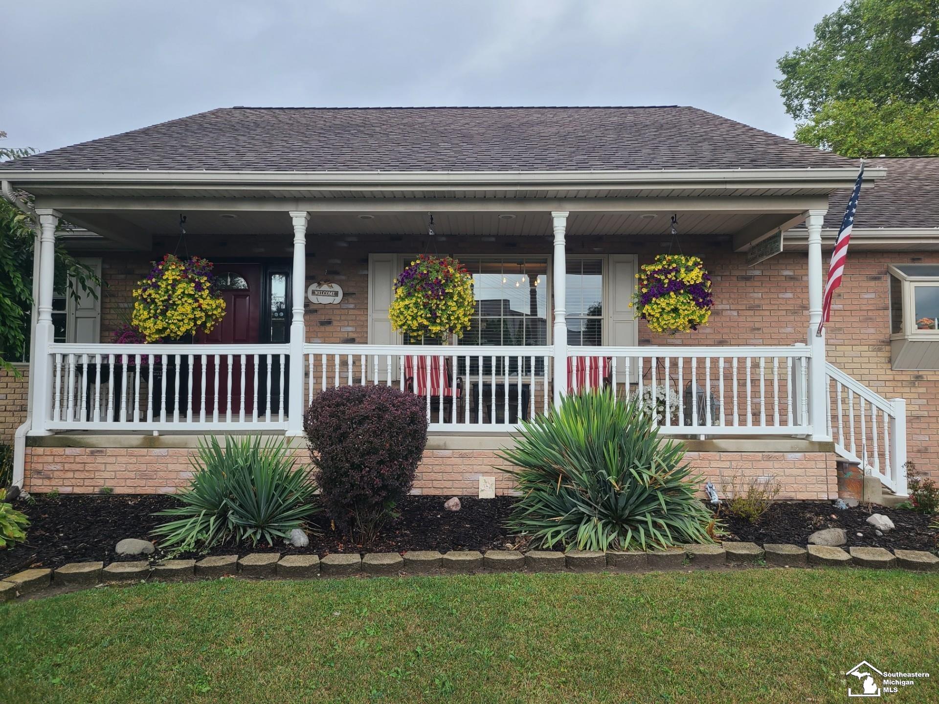 950 Waterloo Avenue, Monroe, MI, 48161
