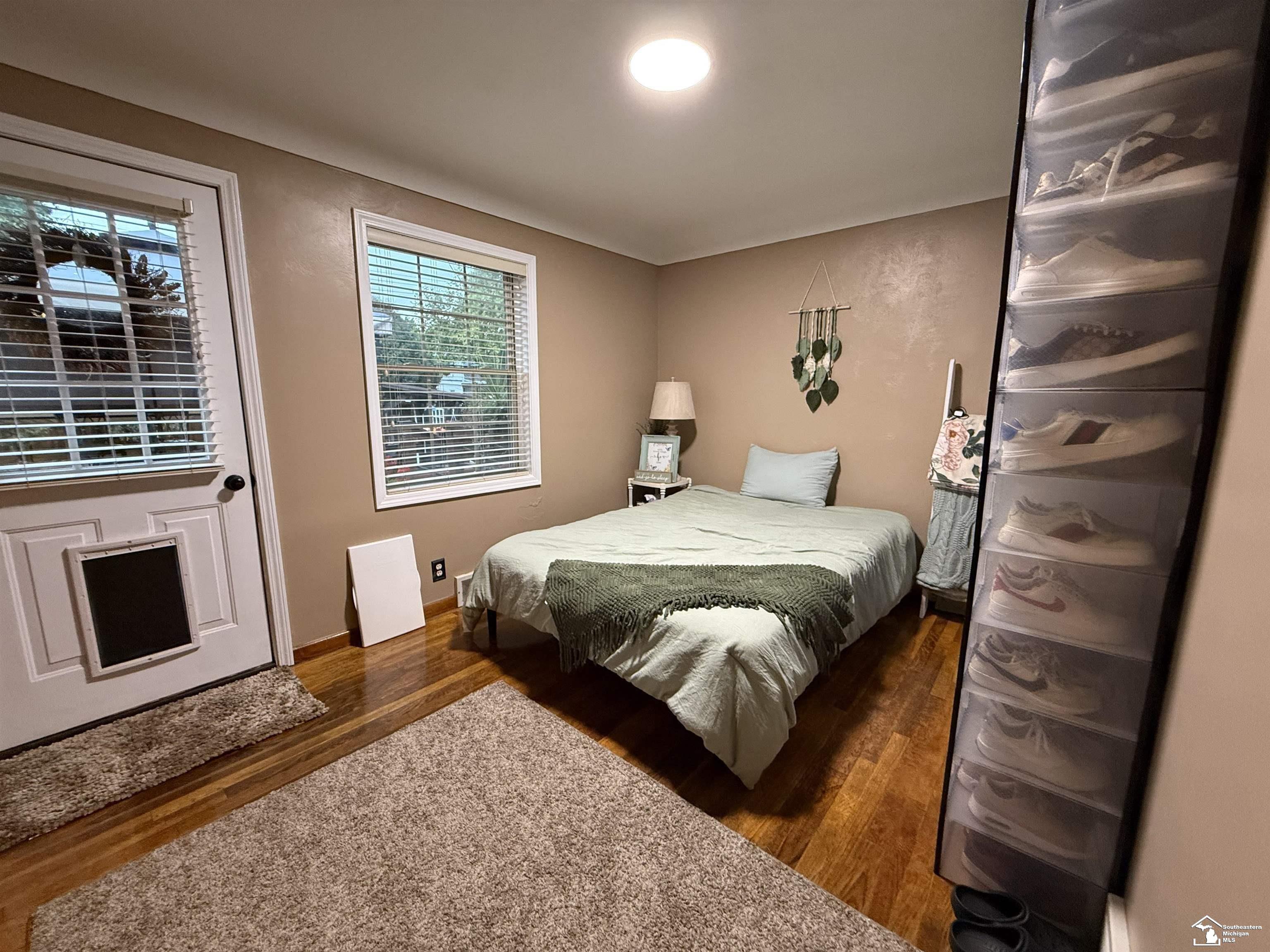 950 Waterloo Avenue, Monroe, MI, 48161