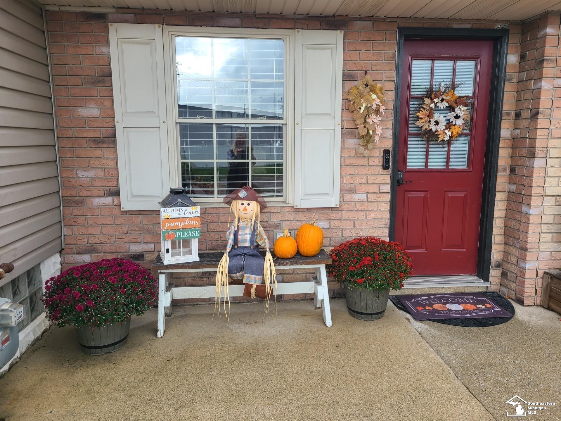950 Waterloo Avenue, Monroe, MI, 48161